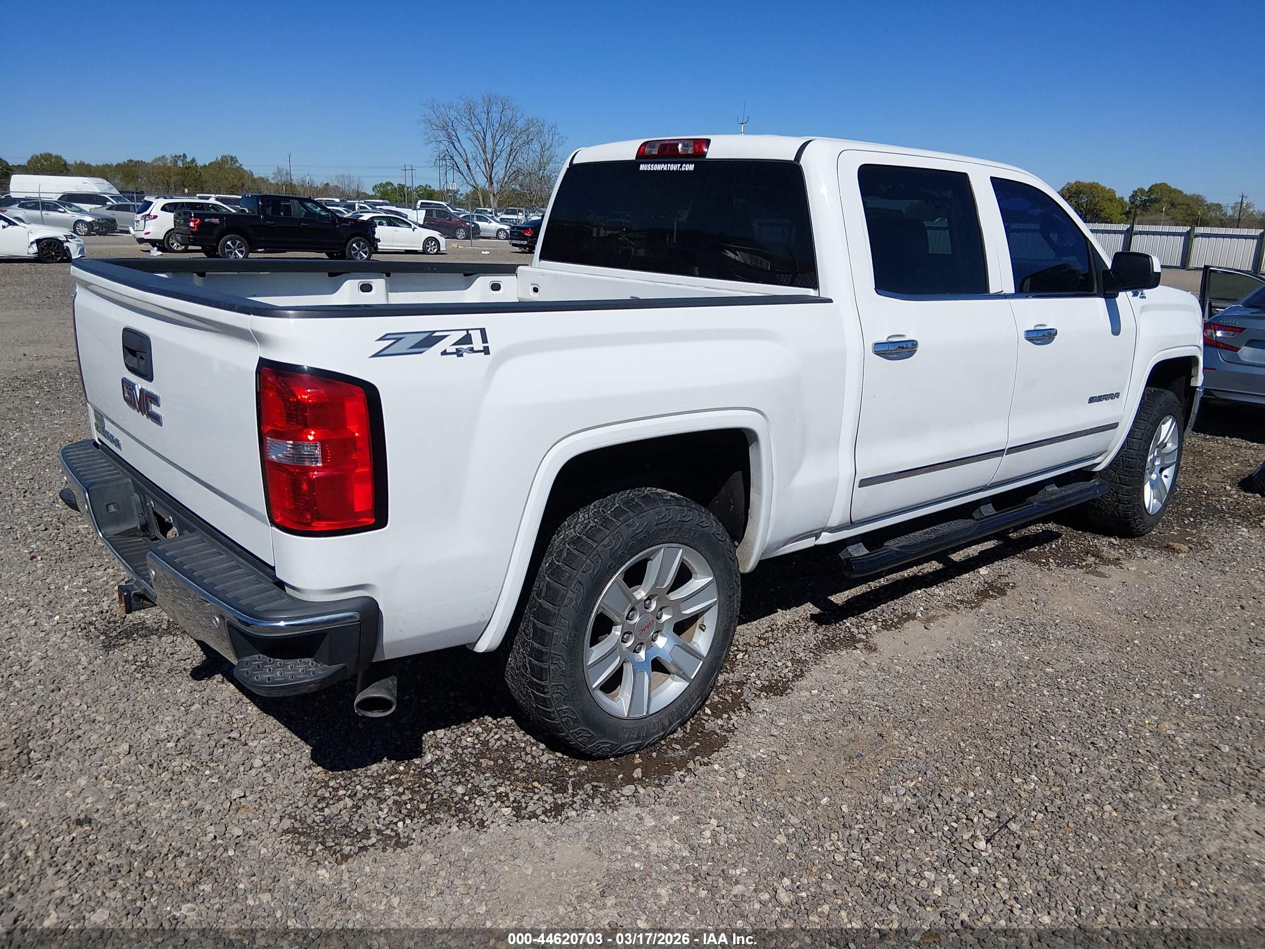 GMC SIERRA image 4