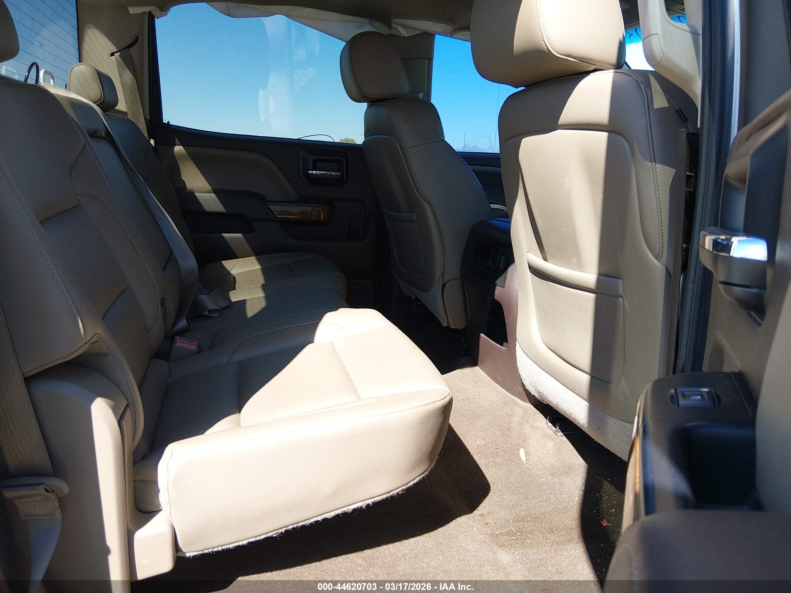 GMC SIERRA image 8