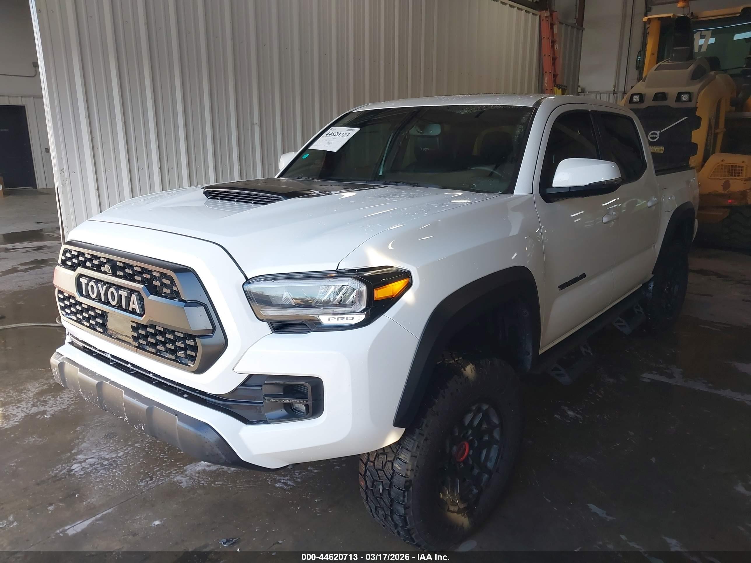 TOYOTA TACOMA image 2
