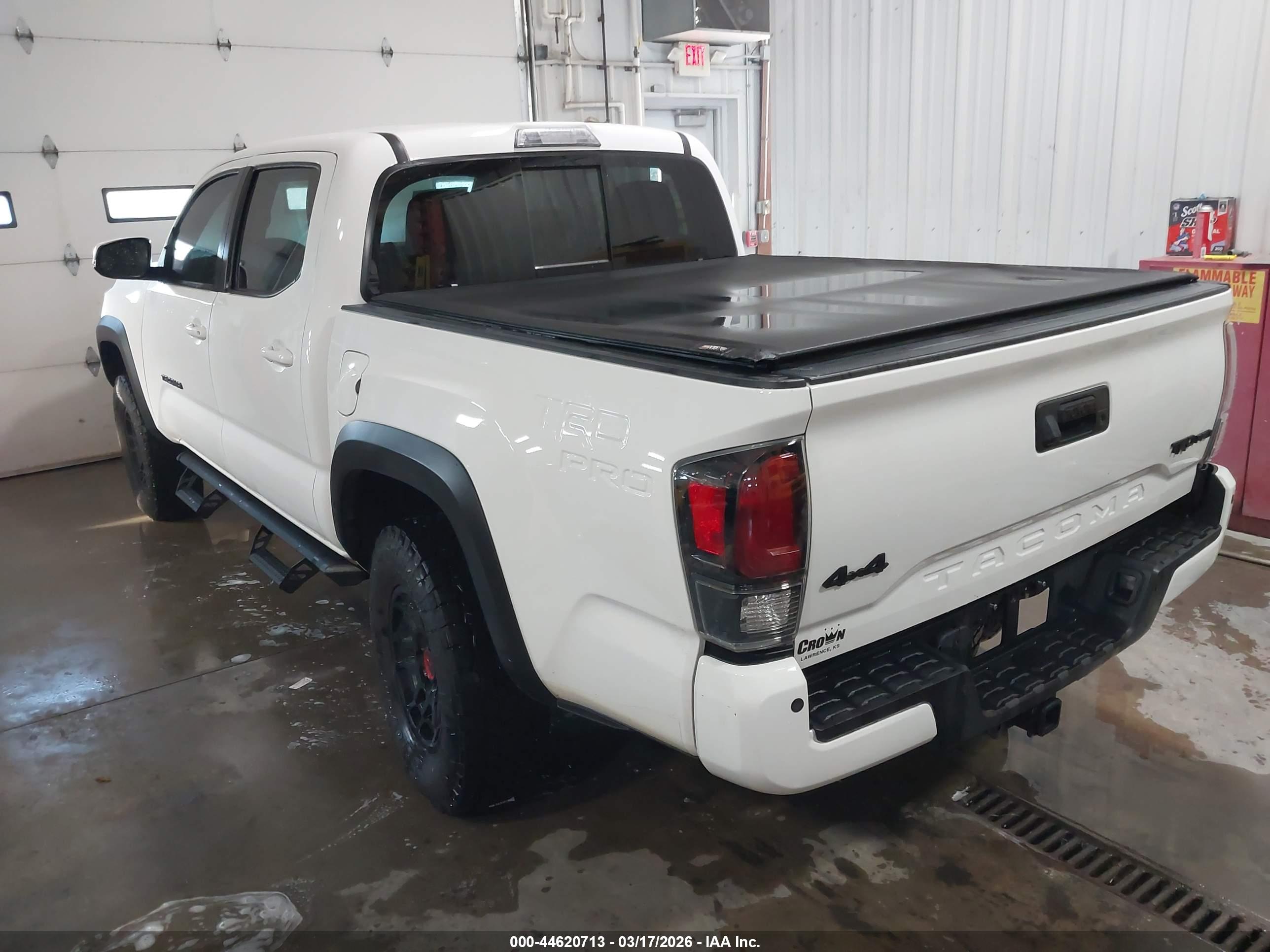 TOYOTA TACOMA image 3