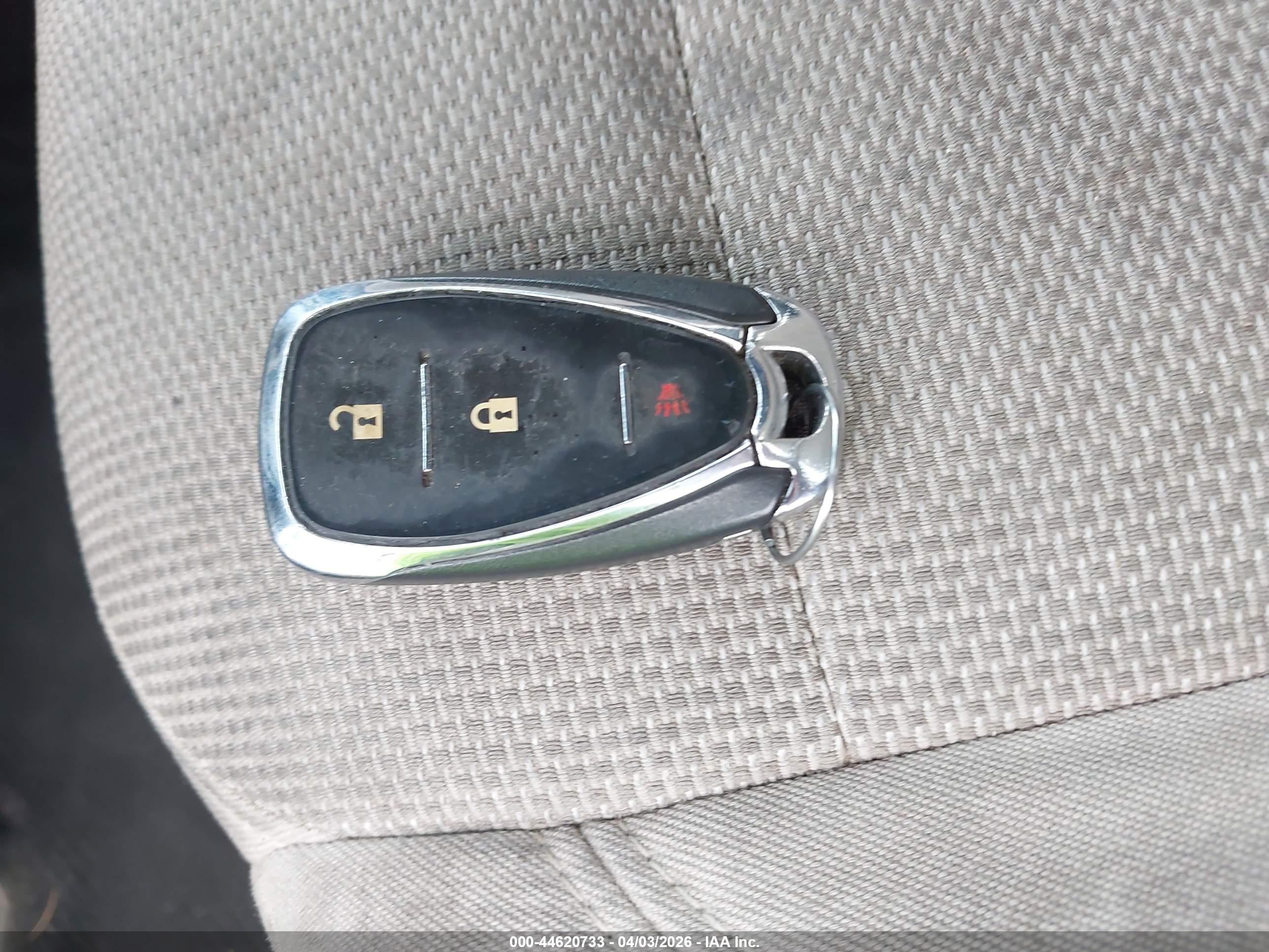 CHEVROLET TRAVERSE image 11