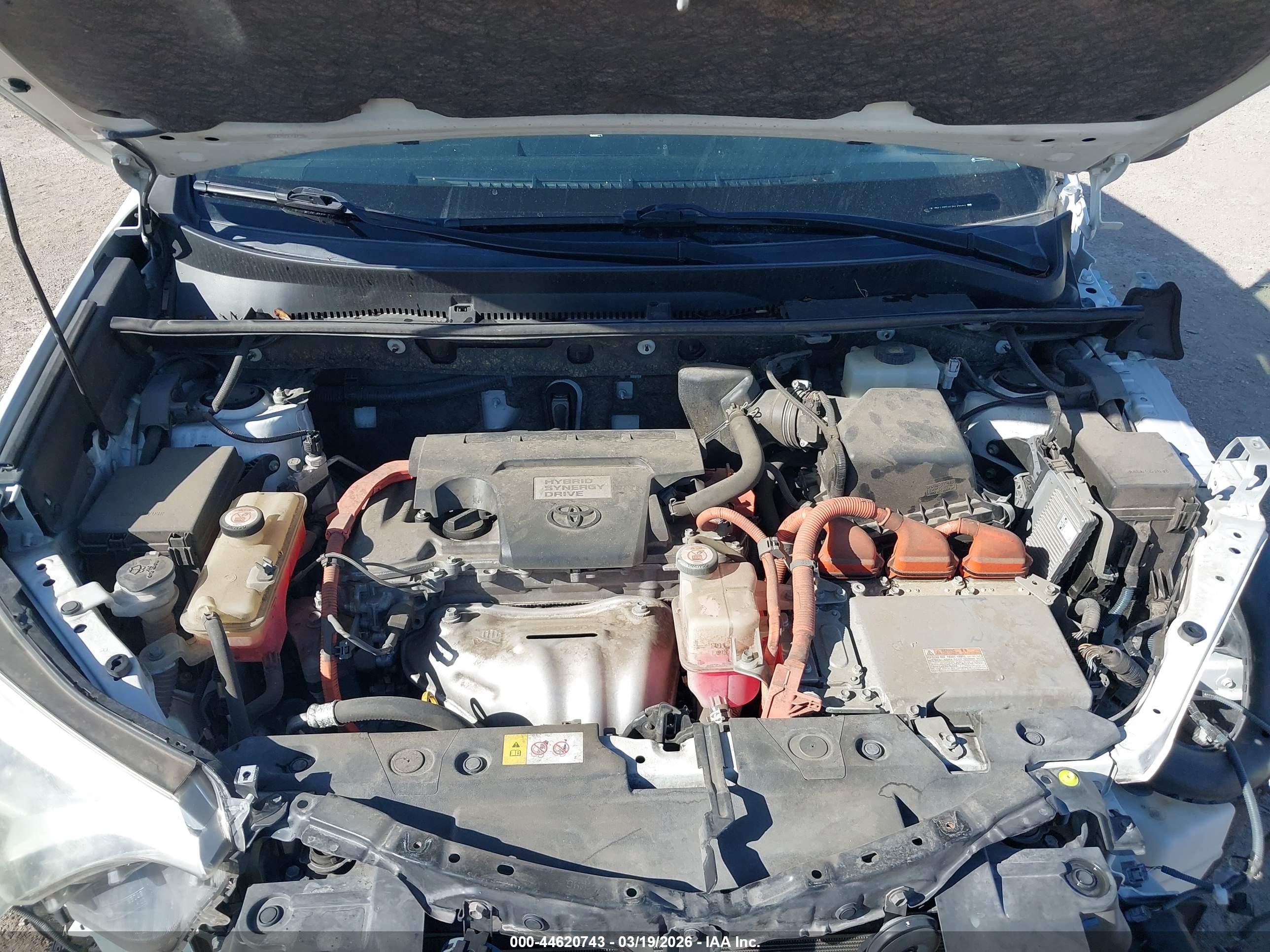TOYOTA RAV4 image 10
