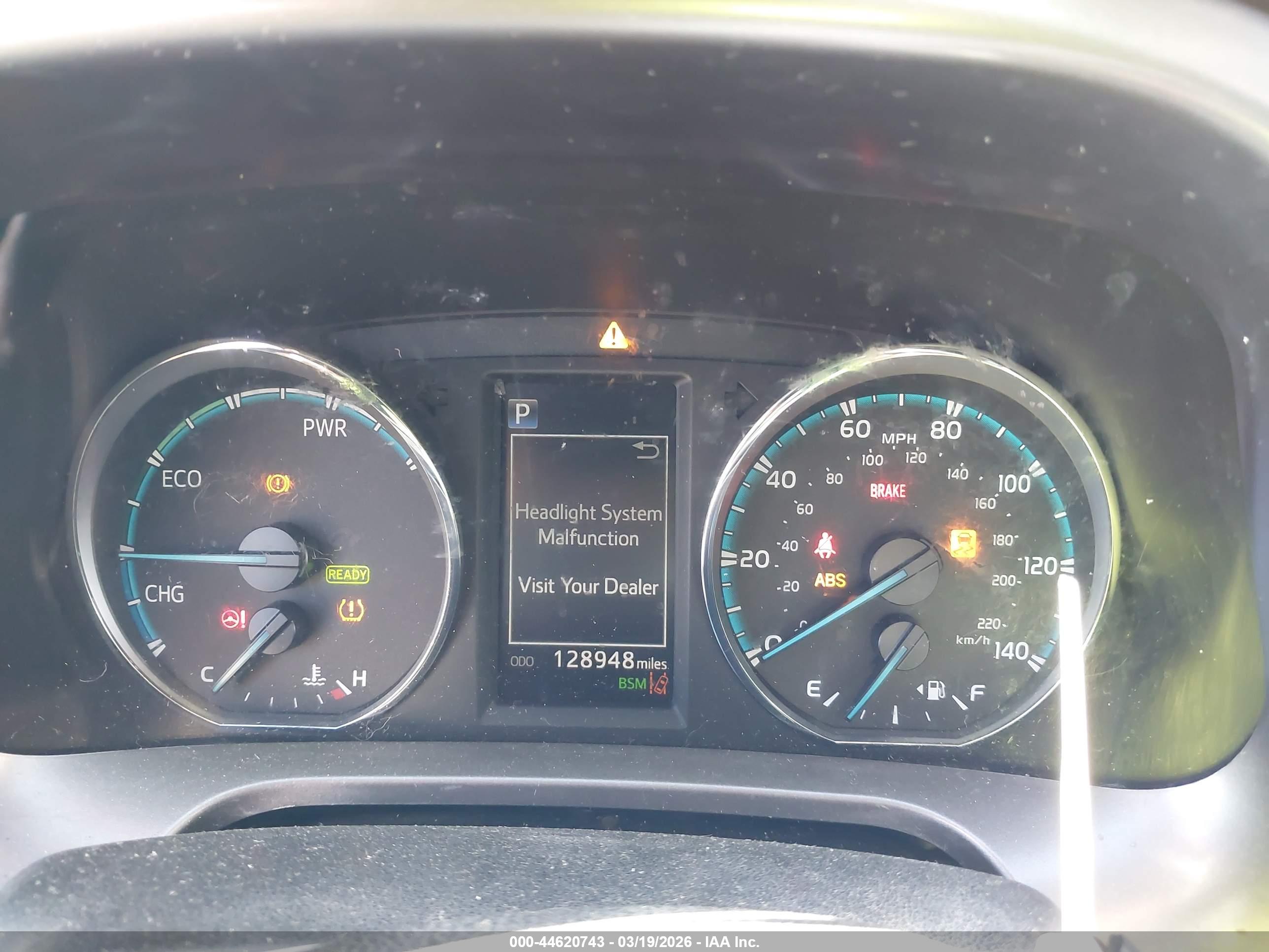 TOYOTA RAV4 image 7