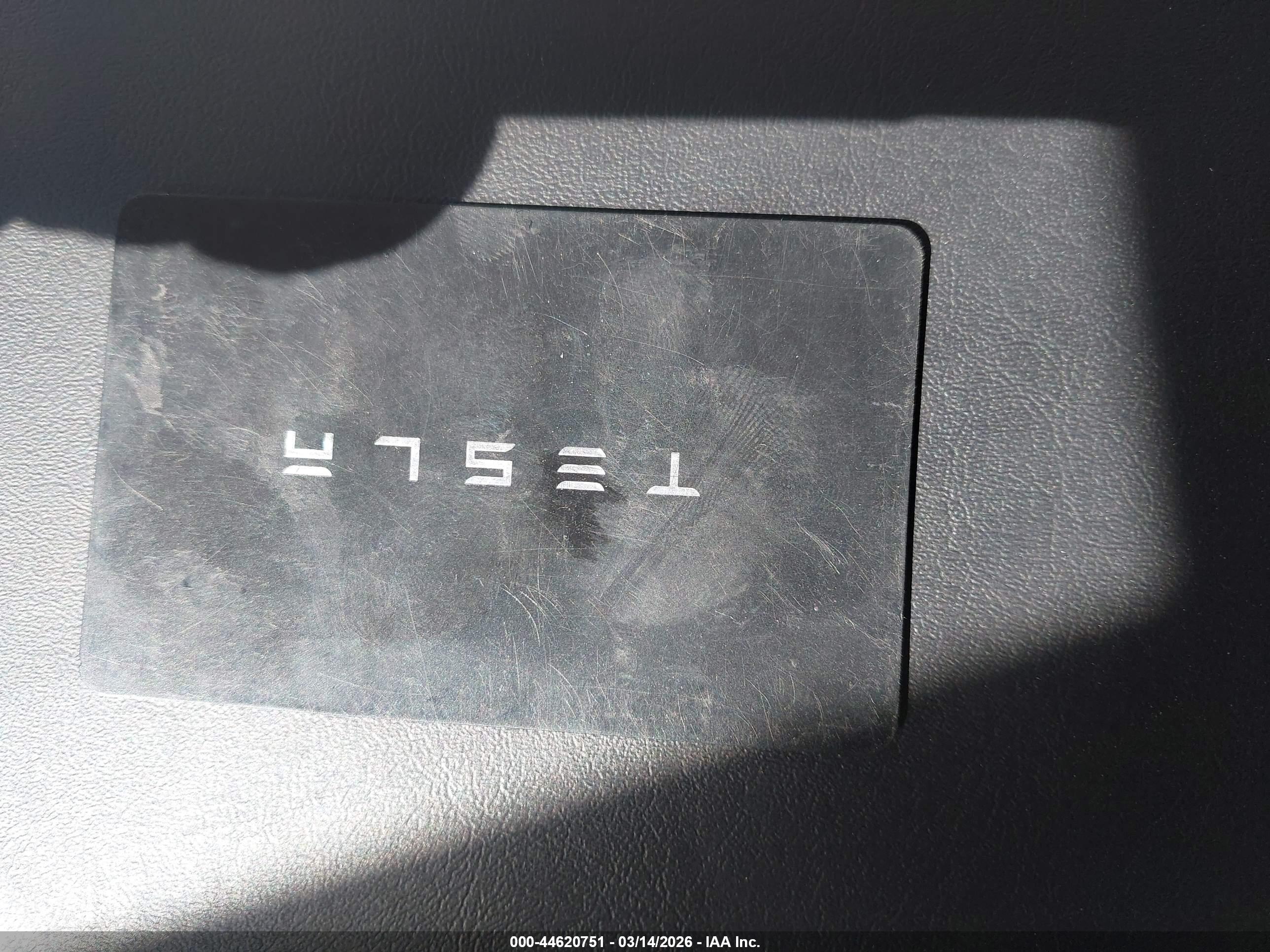TESLA MODEL image 11