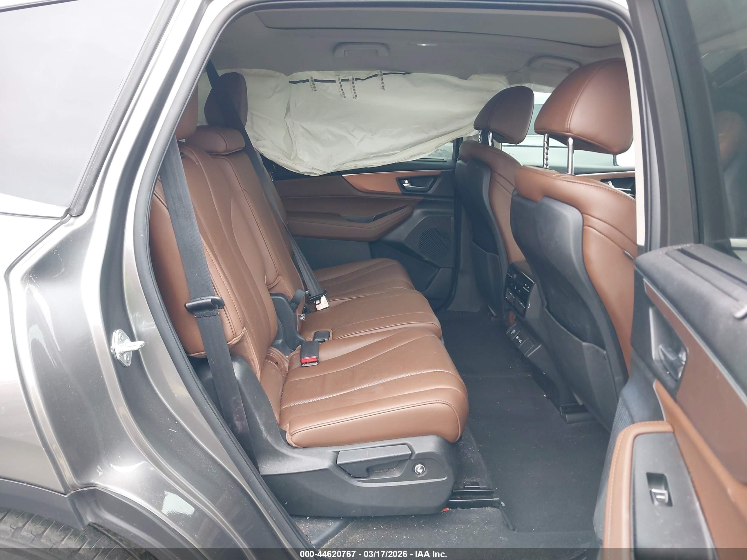 ACURA MDX image 8