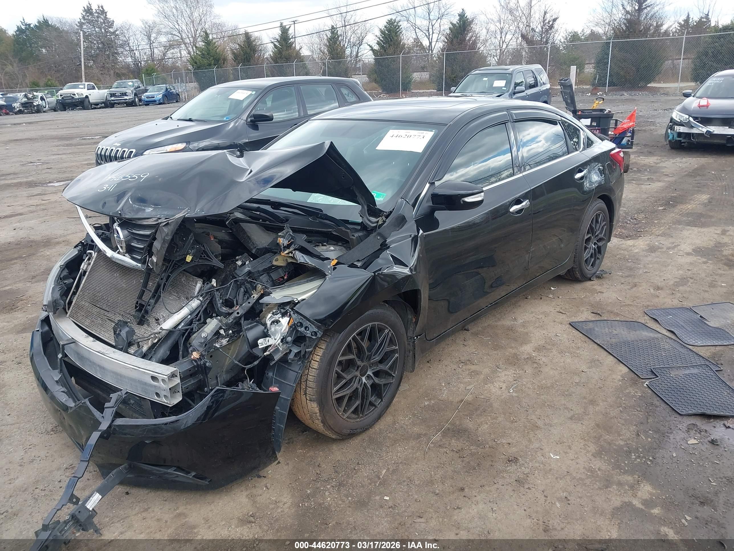 NISSAN ALTIMA image 2