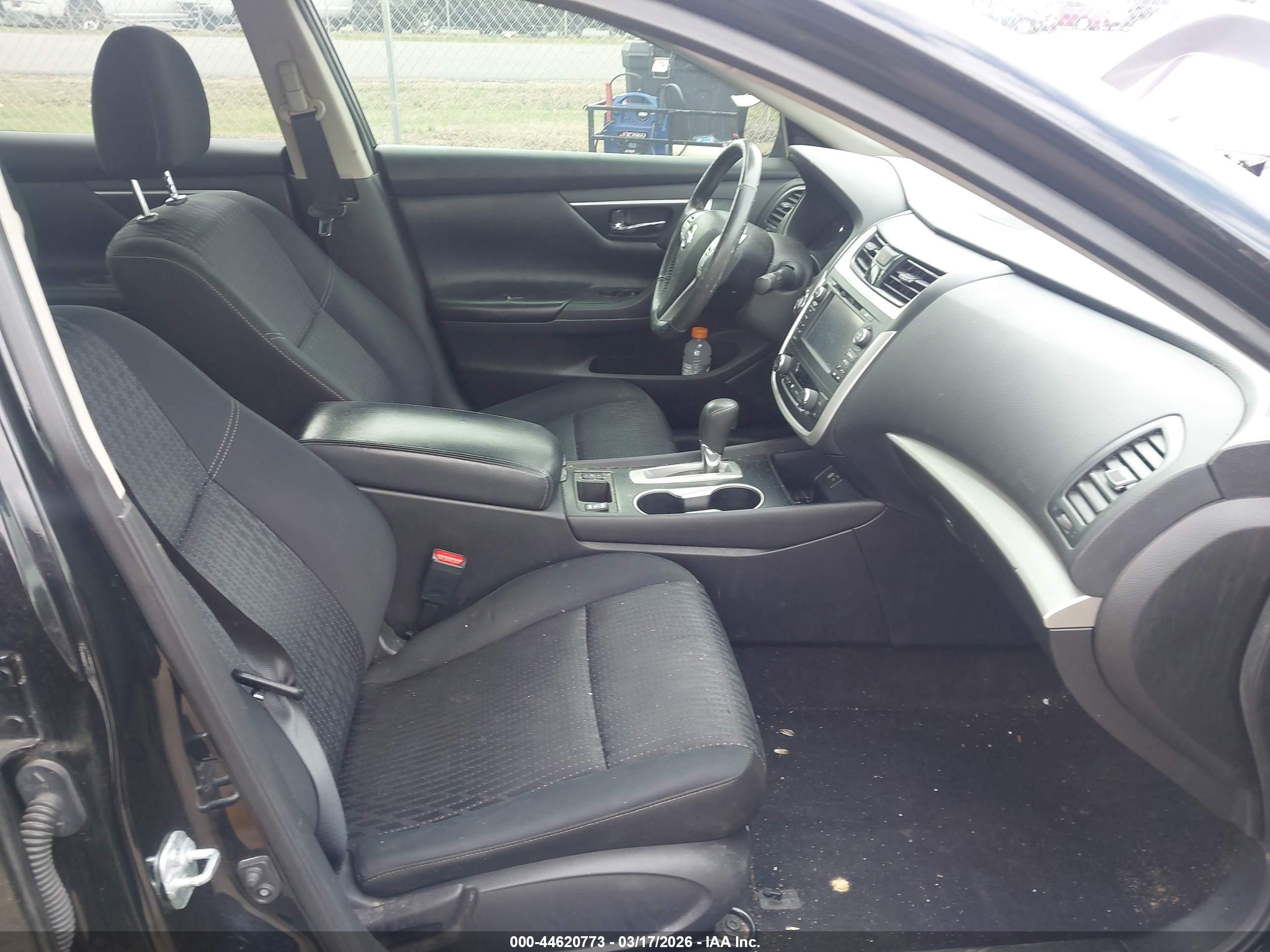 NISSAN ALTIMA image 5