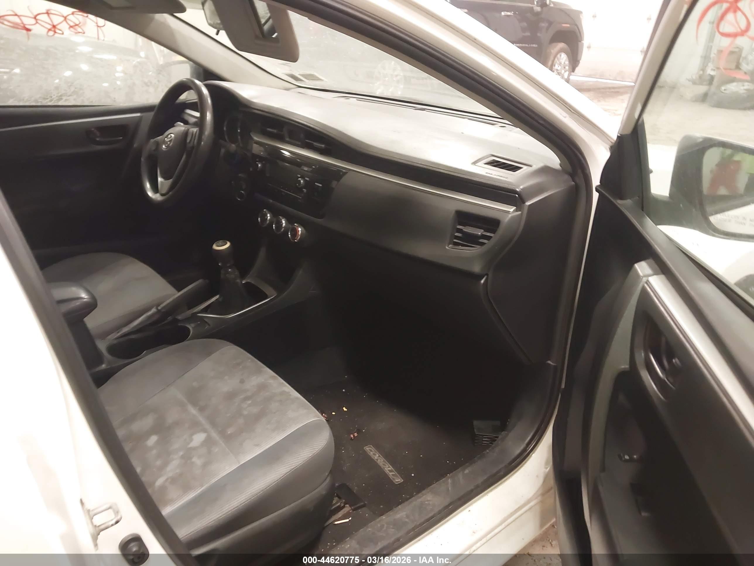 TOYOTA COROLLA image 5