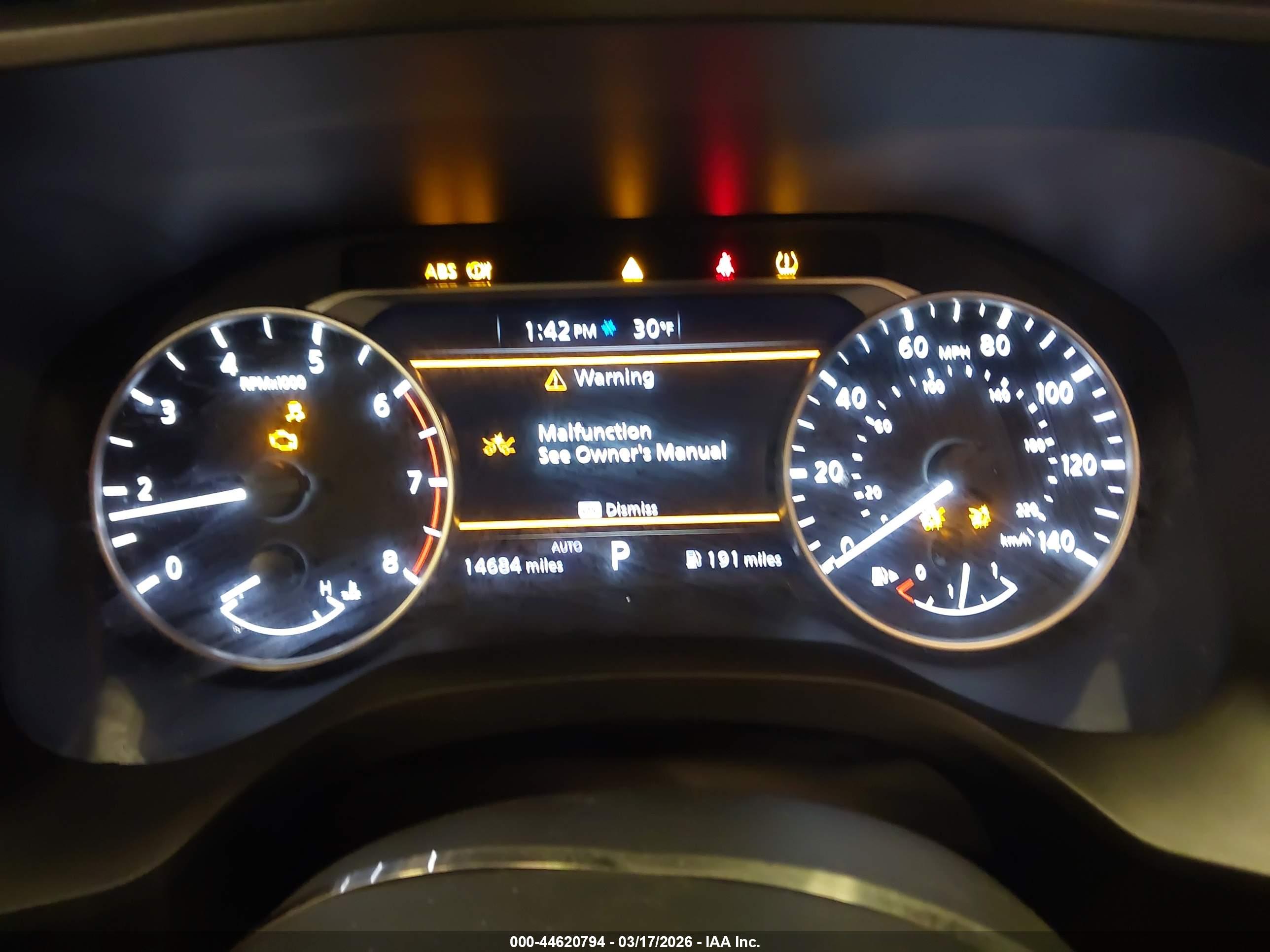 NISSAN ROGUE image 7