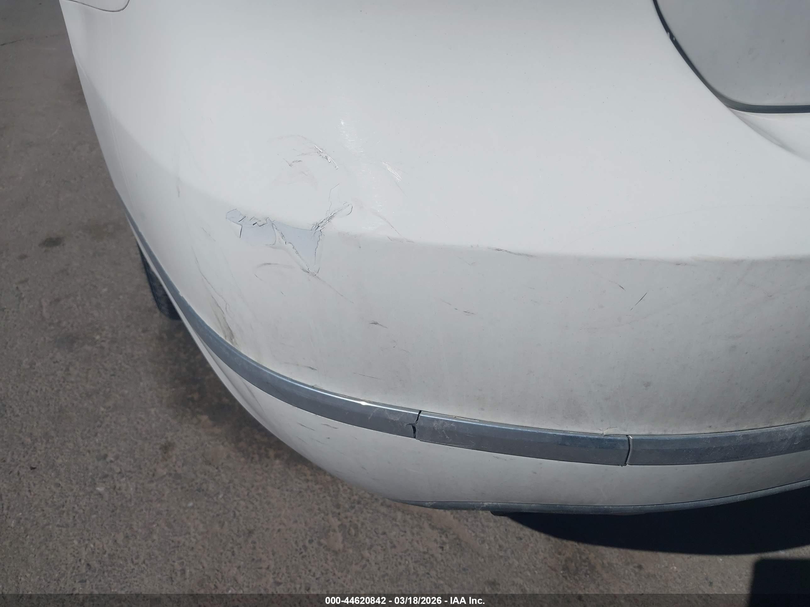 VOLKSWAGEN PASSAT image 6