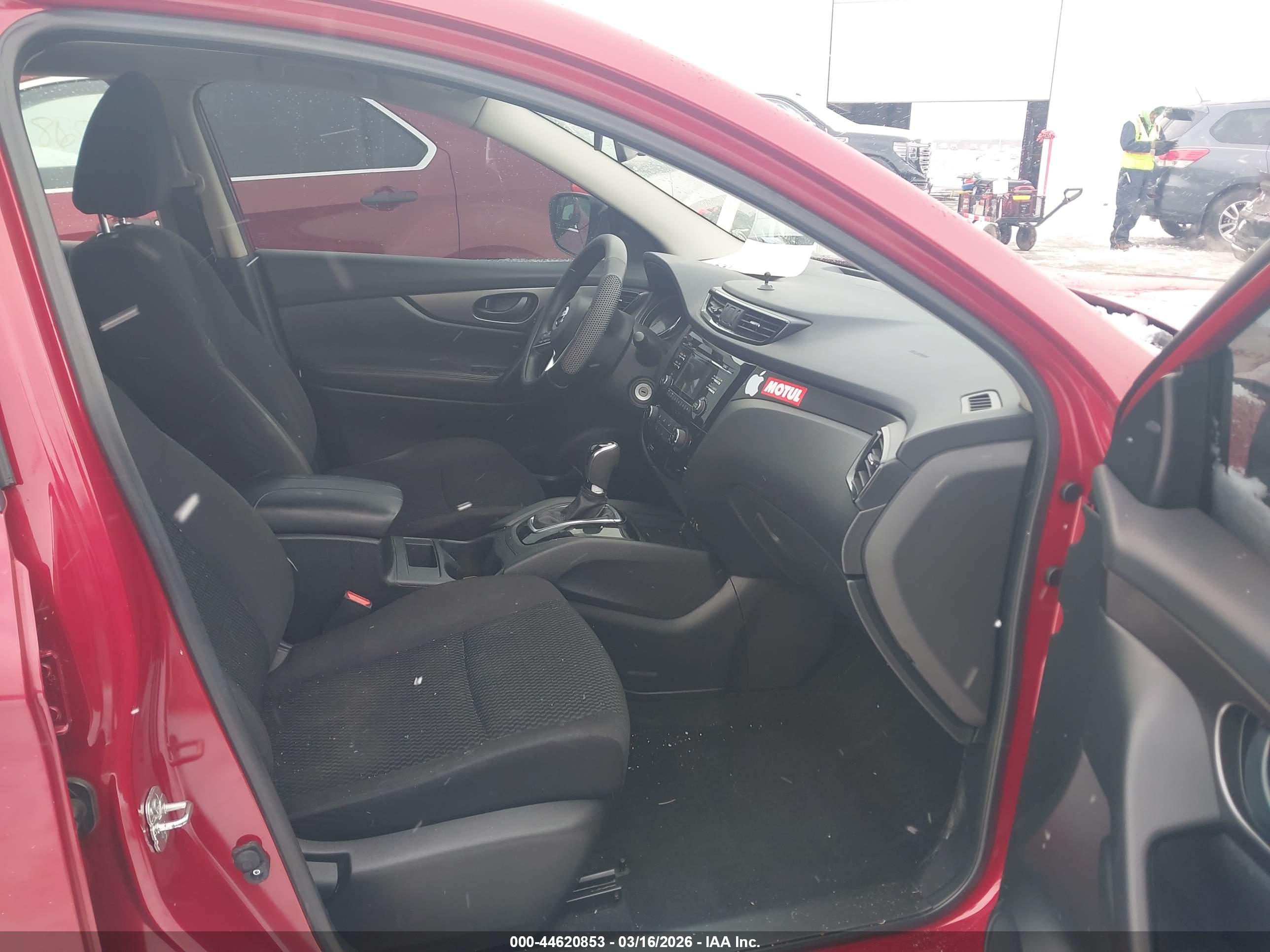 NISSAN ROGUE image 5