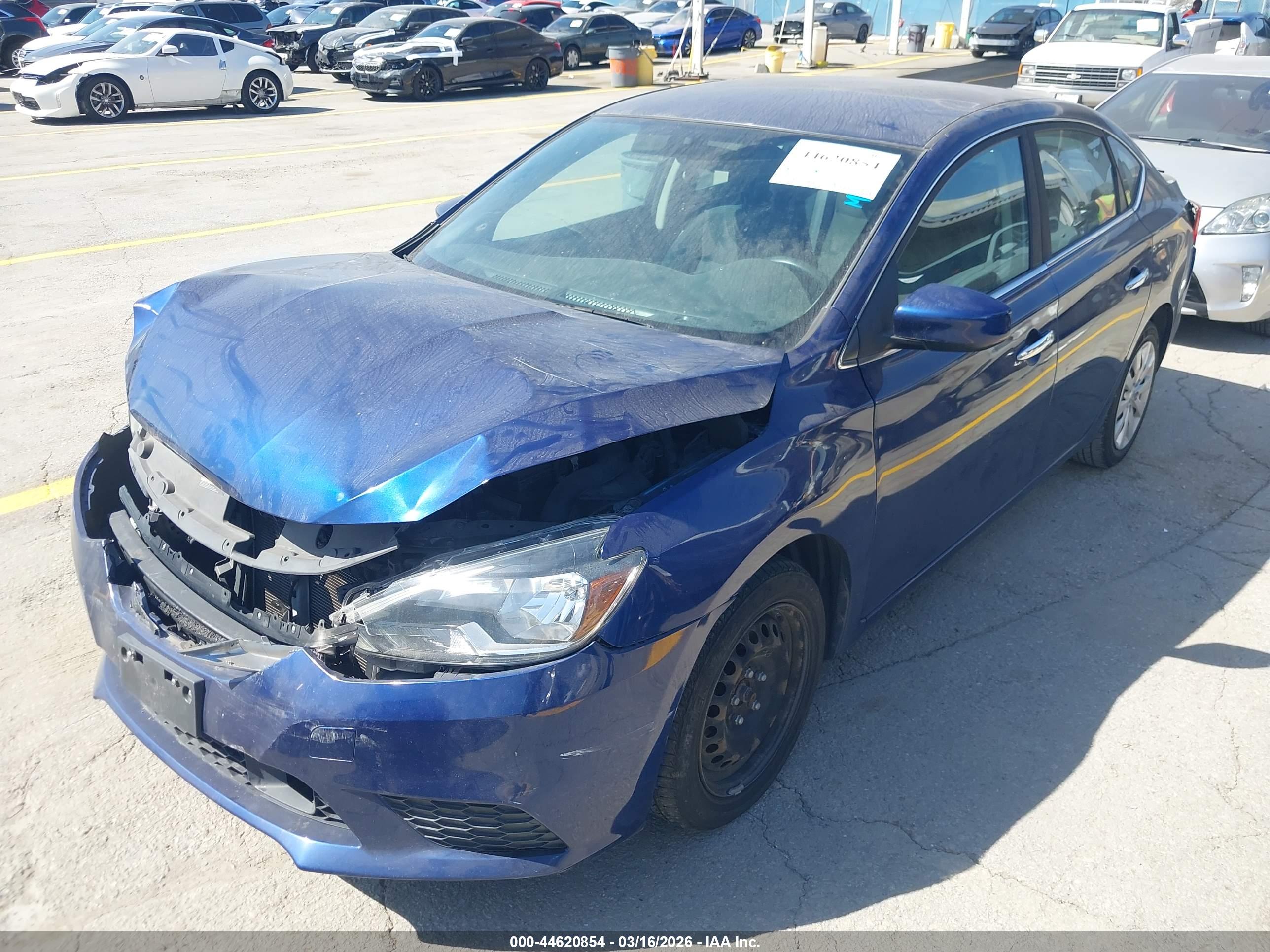 NISSAN SENTRA image 2