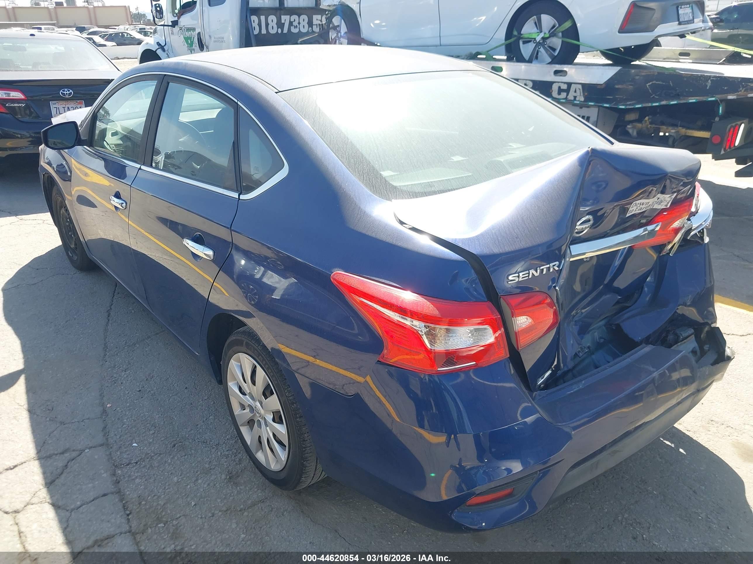 NISSAN SENTRA image 3