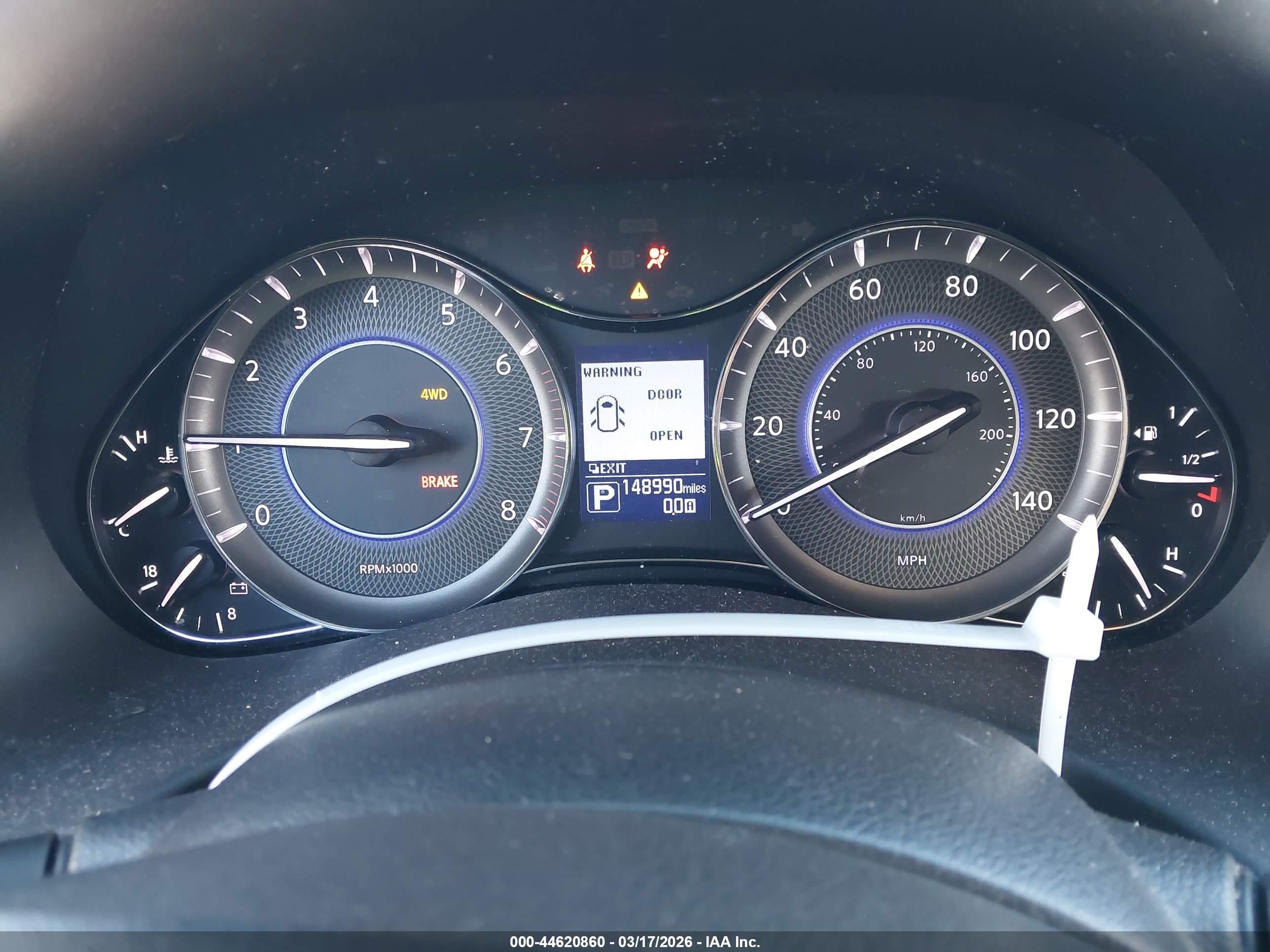 INFINITI QX80 image 7