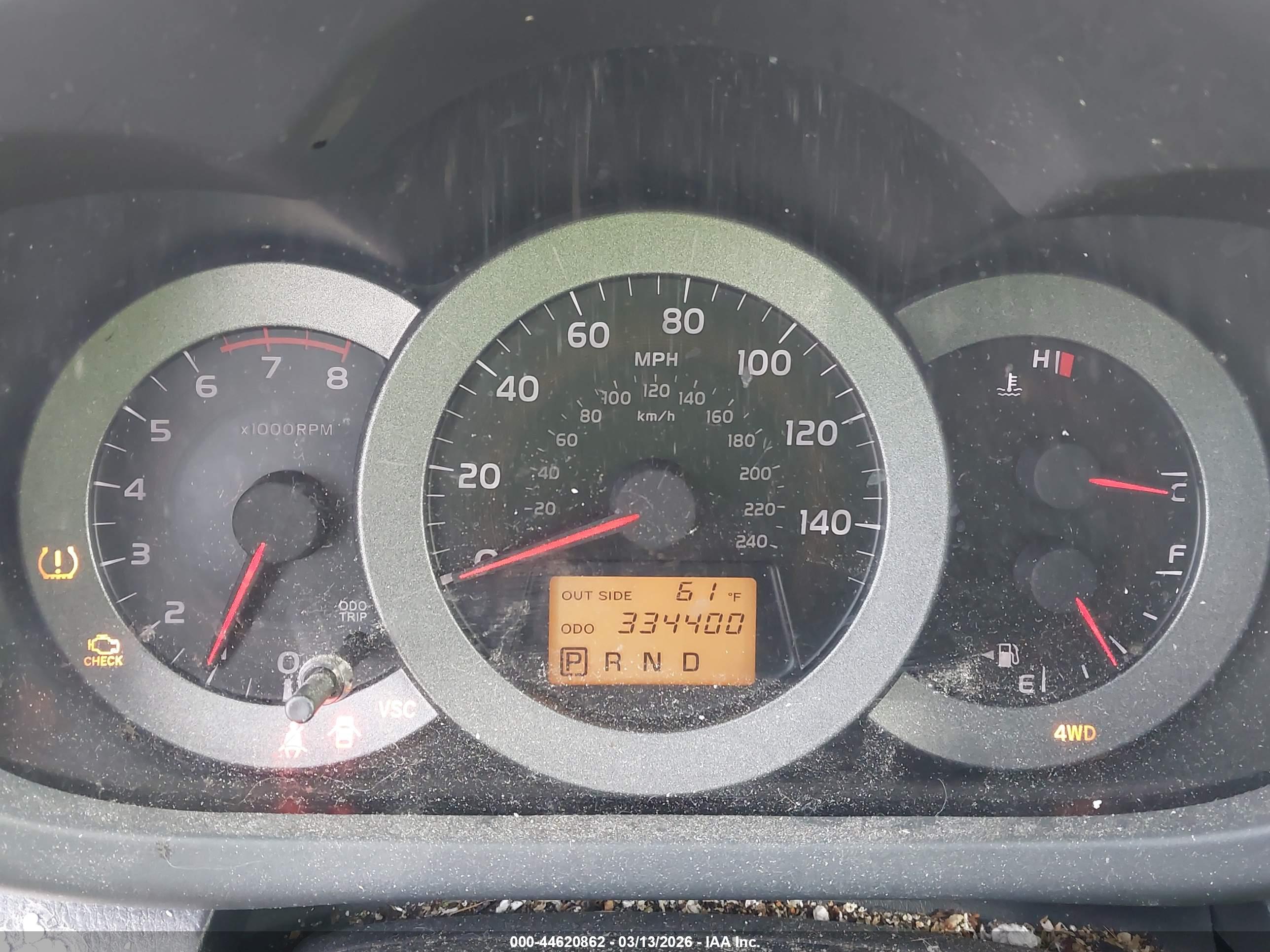 TOYOTA RAV4 image 7