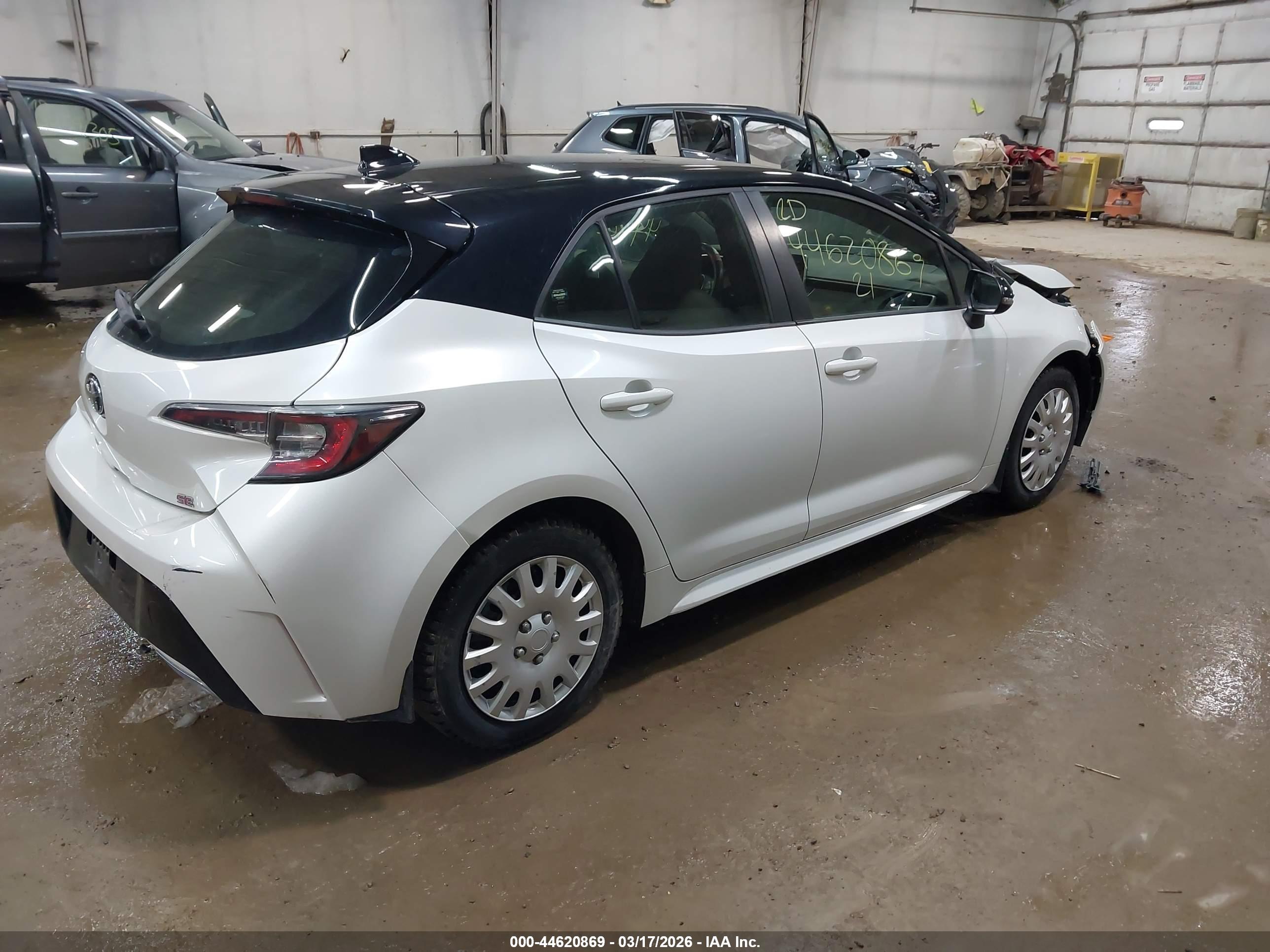 TOYOTA COROLLA image 4