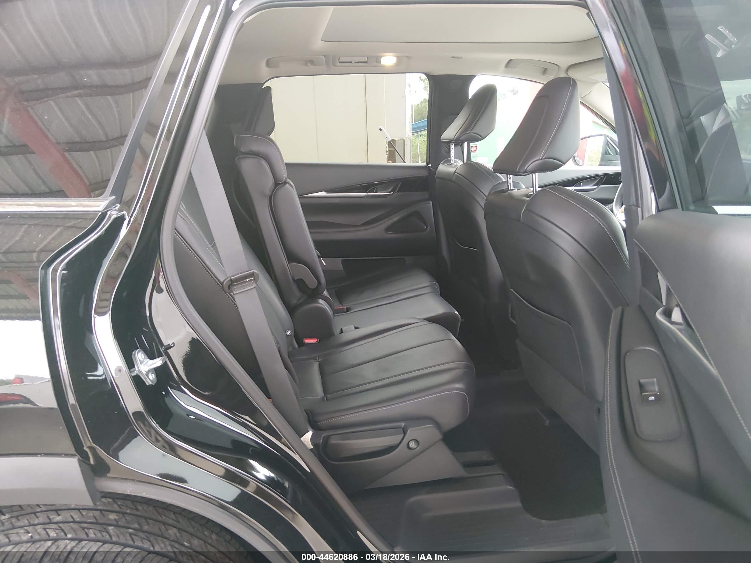 INFINITI QX60 image 8