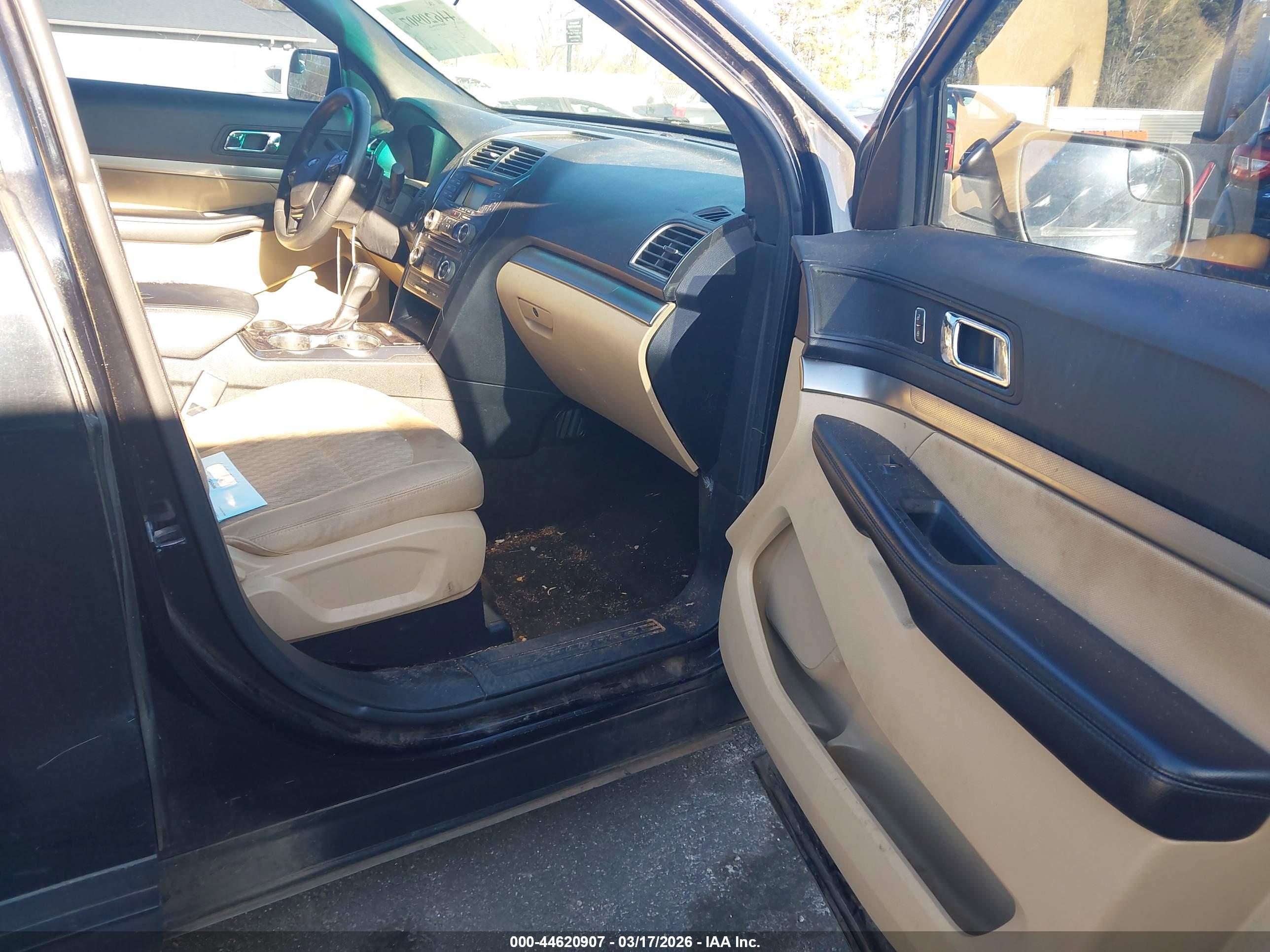 FORD EXPLORER image 5