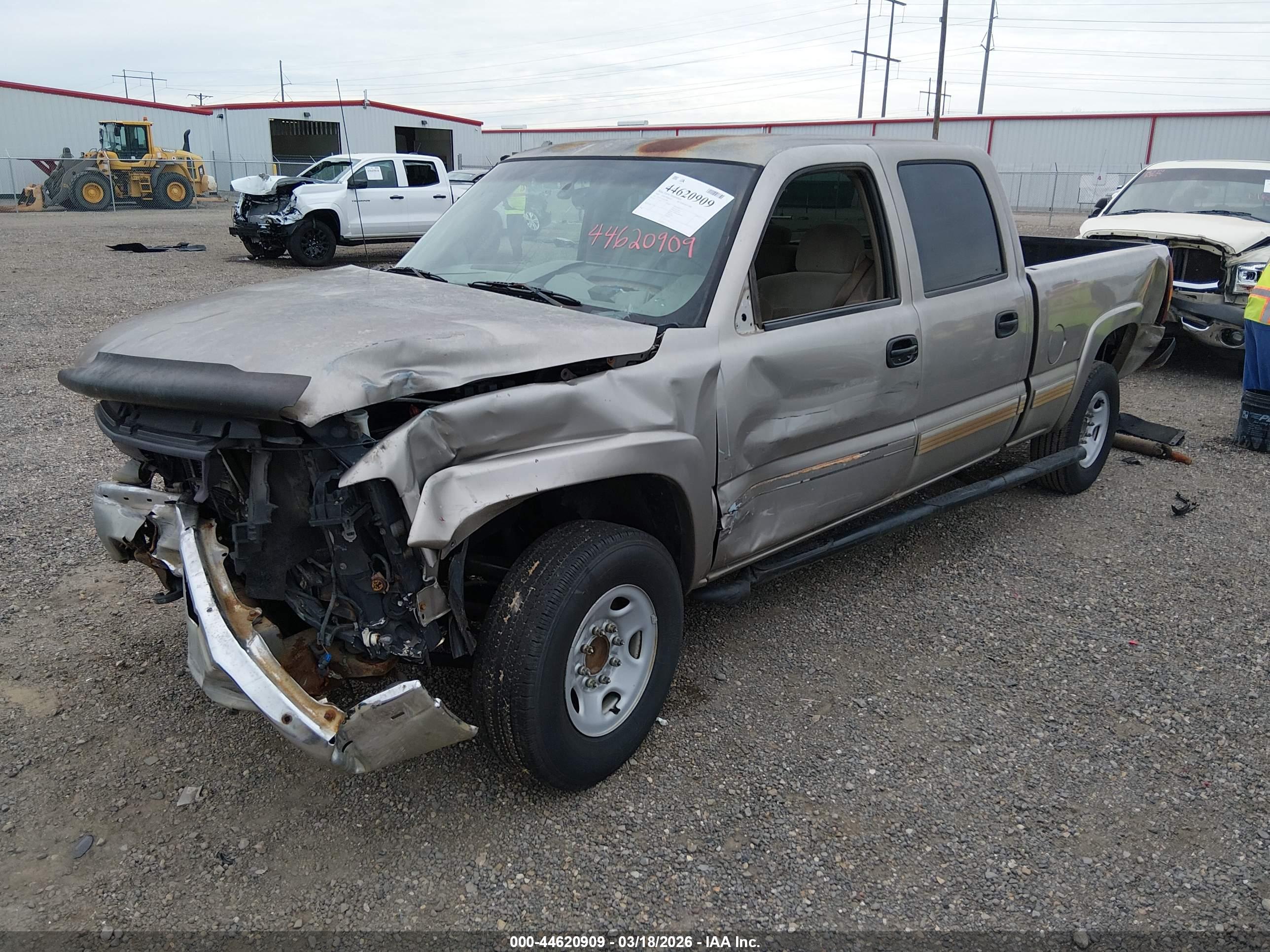 CHEVROLET SILVERADO image 2