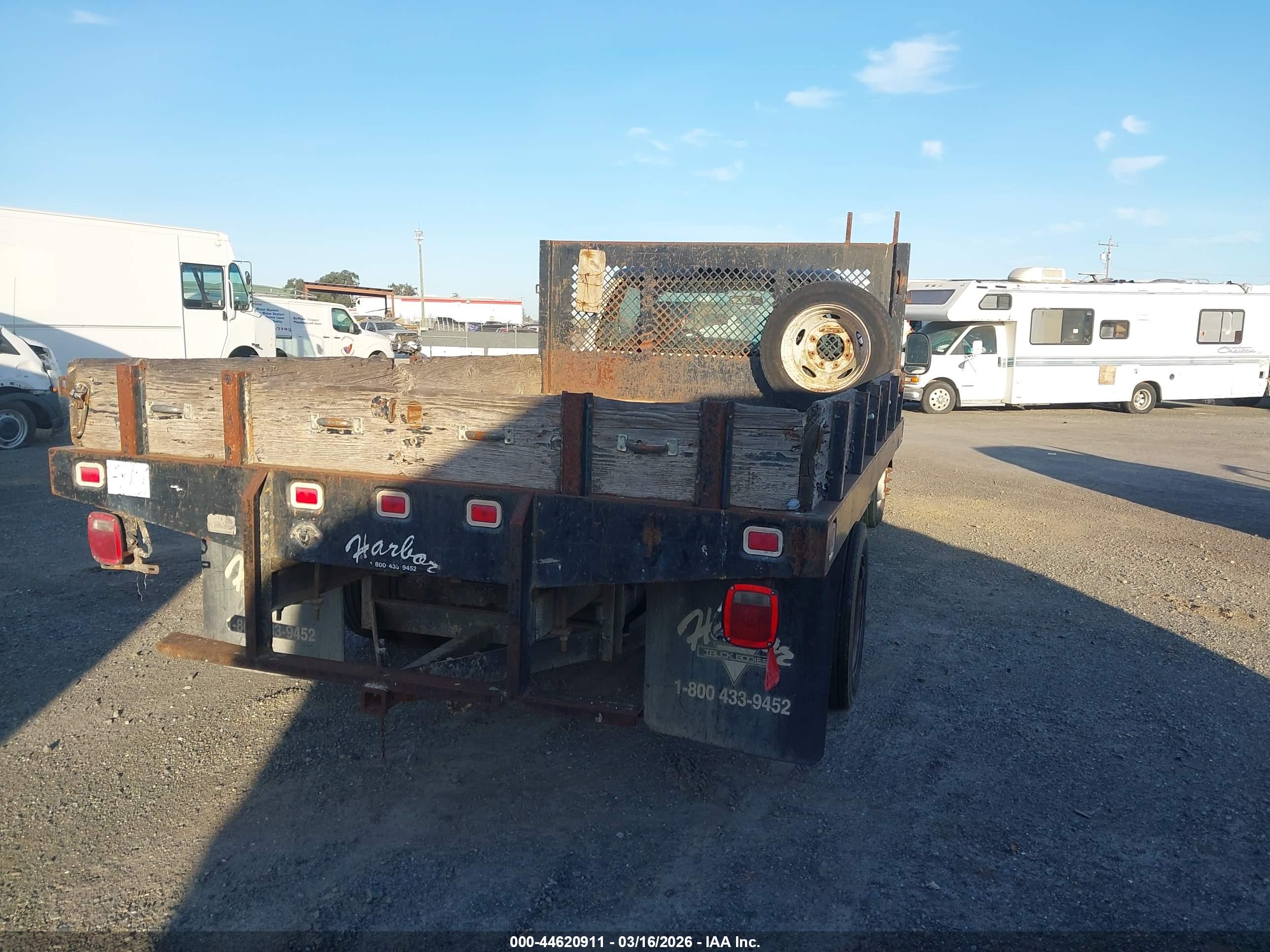 FORD F-450 image 4