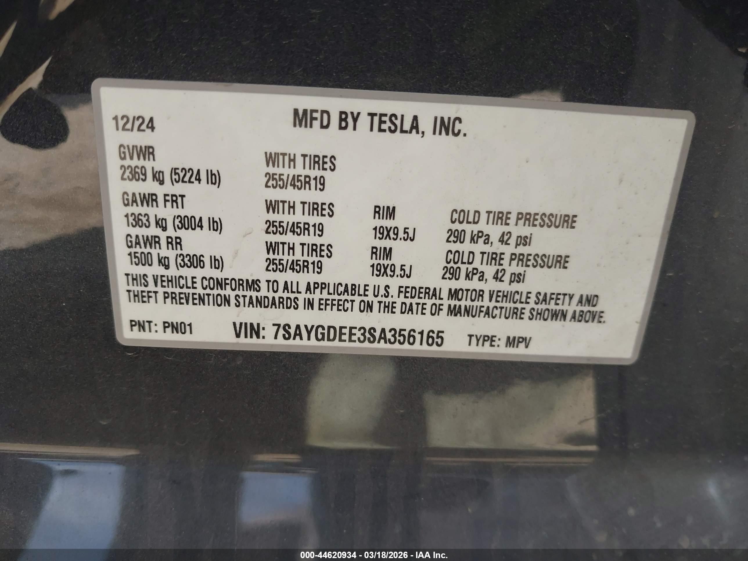TESLA MODEL image 9
