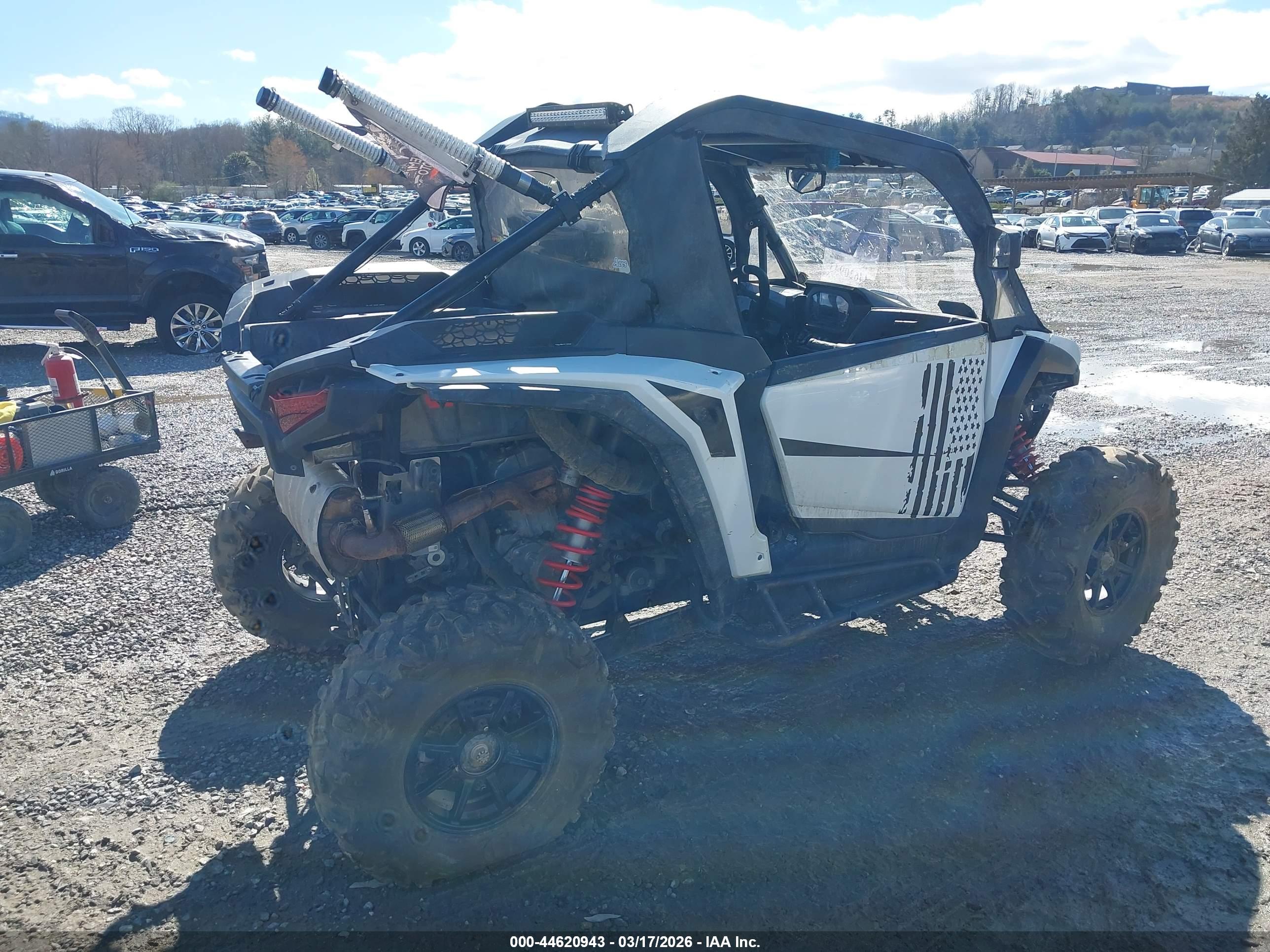POLARIS RZR image 4