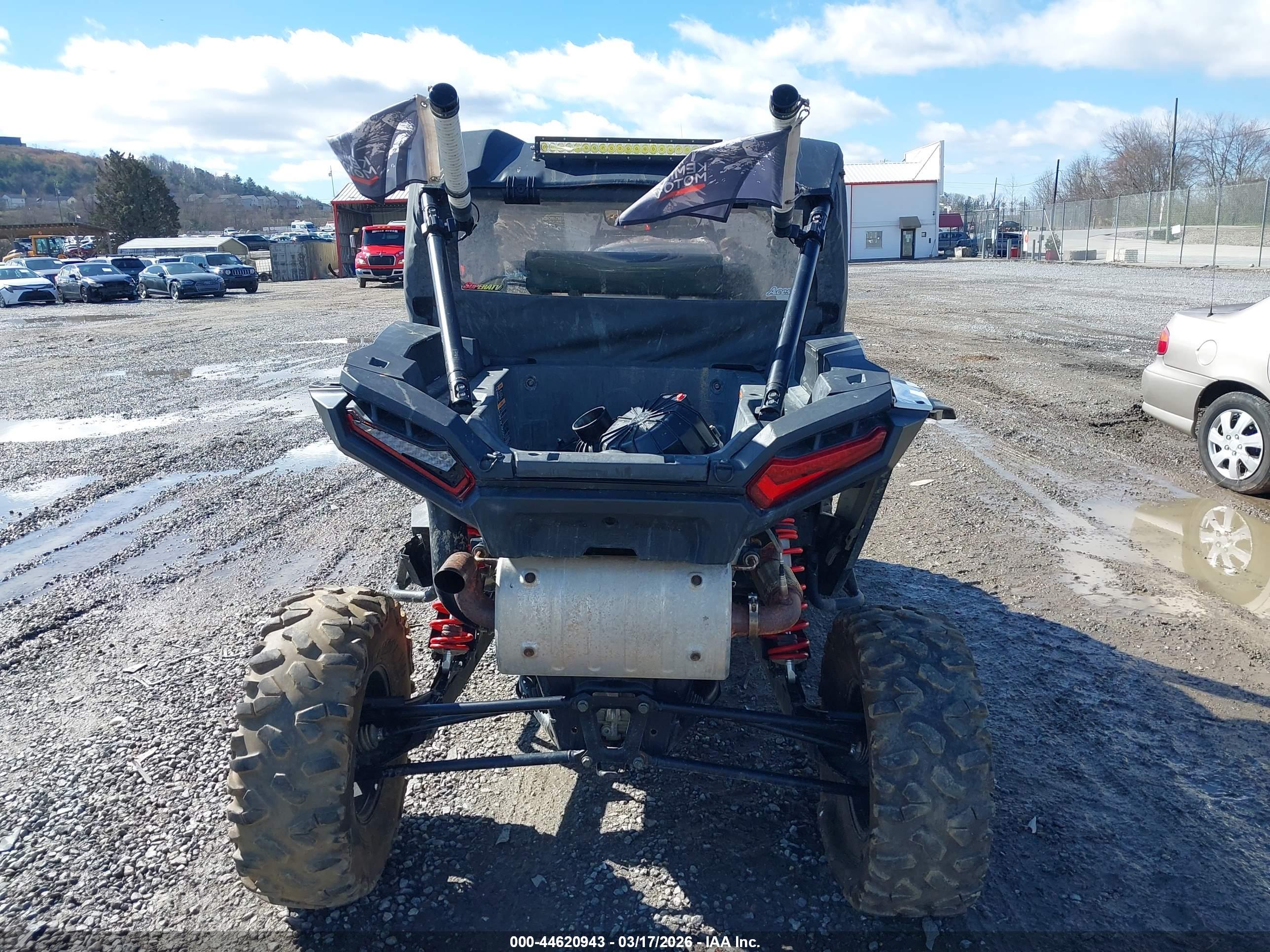 POLARIS RZR image 6