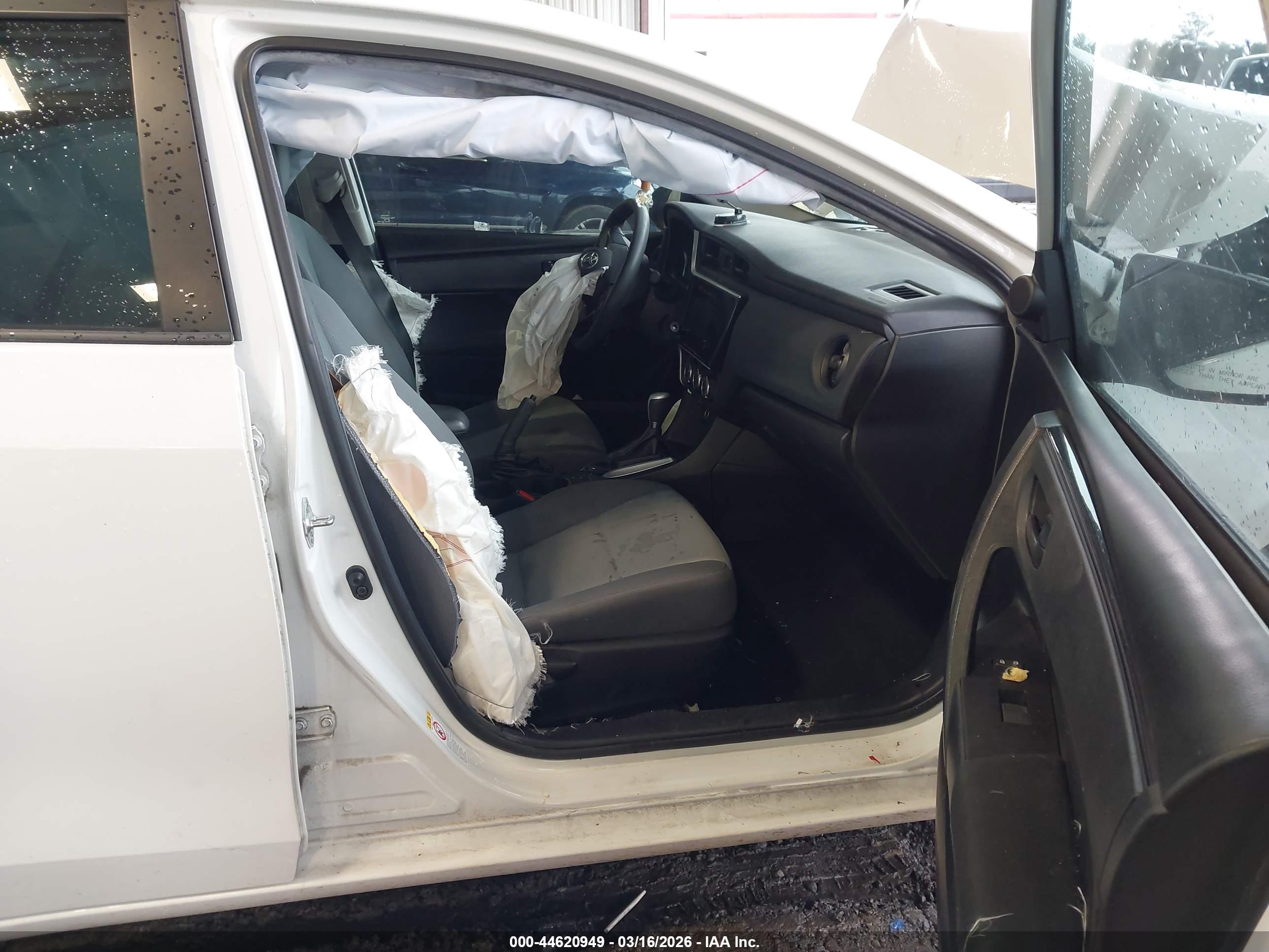 TOYOTA COROLLA image 5