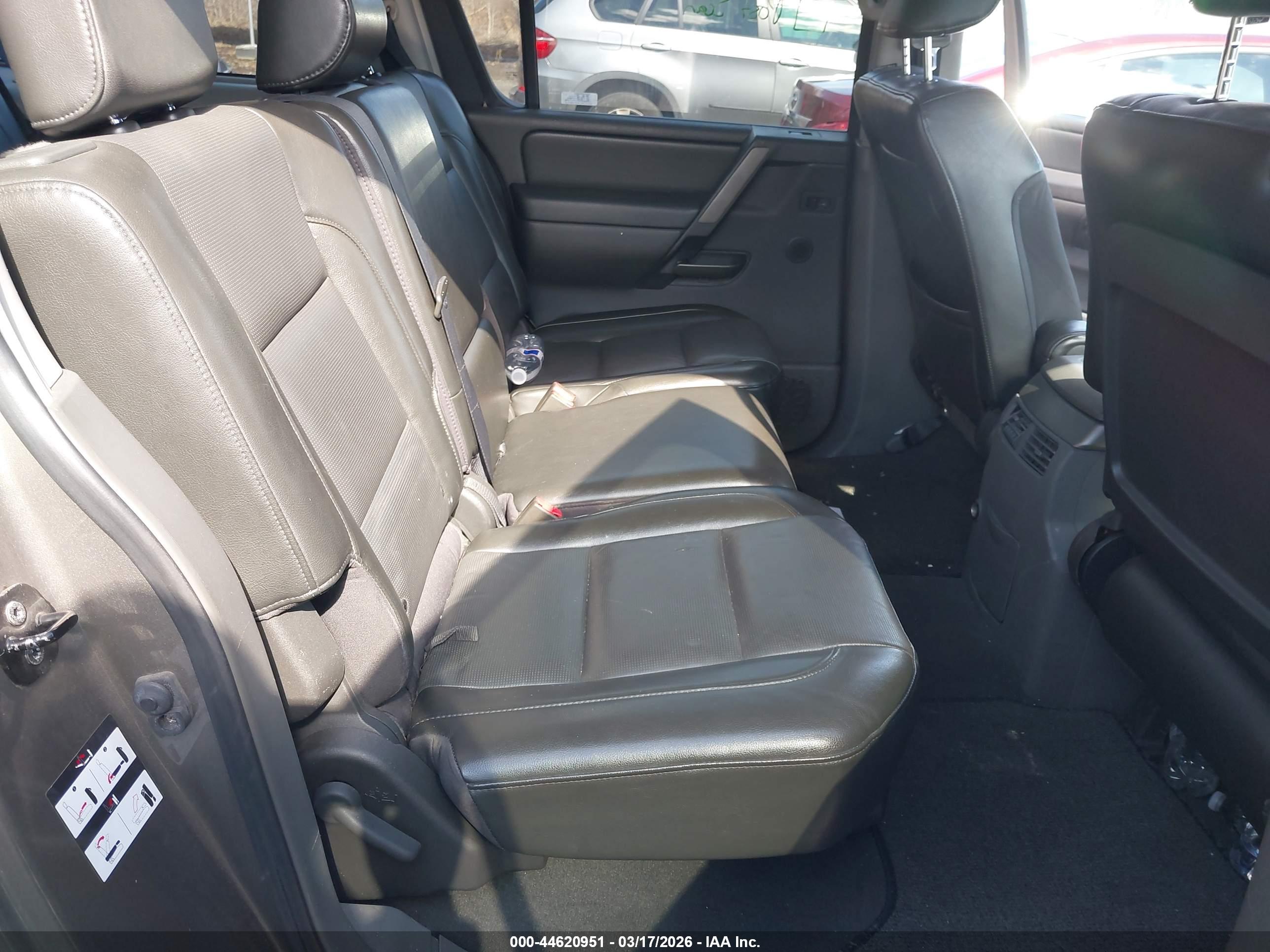 NISSAN ARMADA image 8