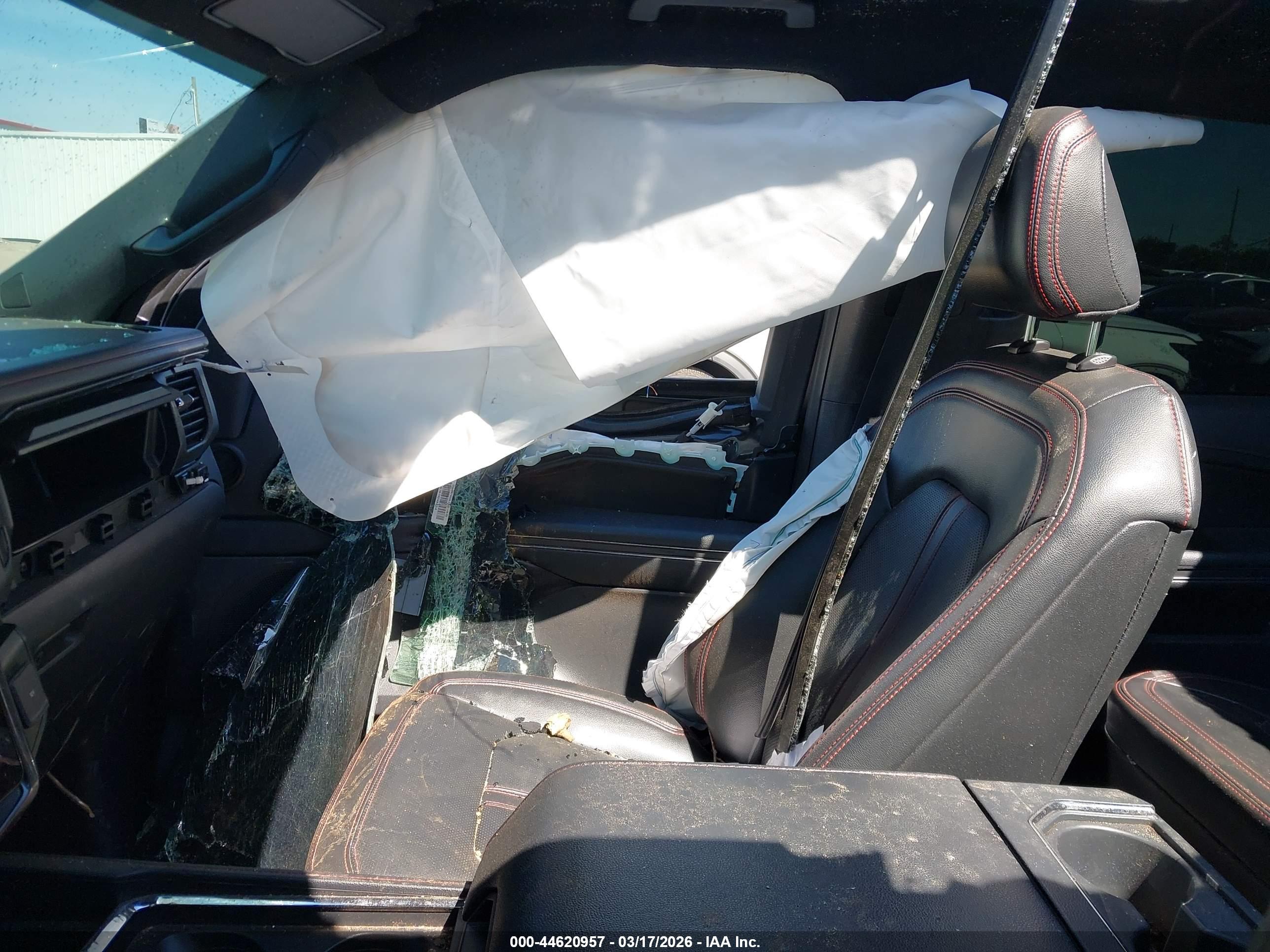 FORD EXPEDITION image 5