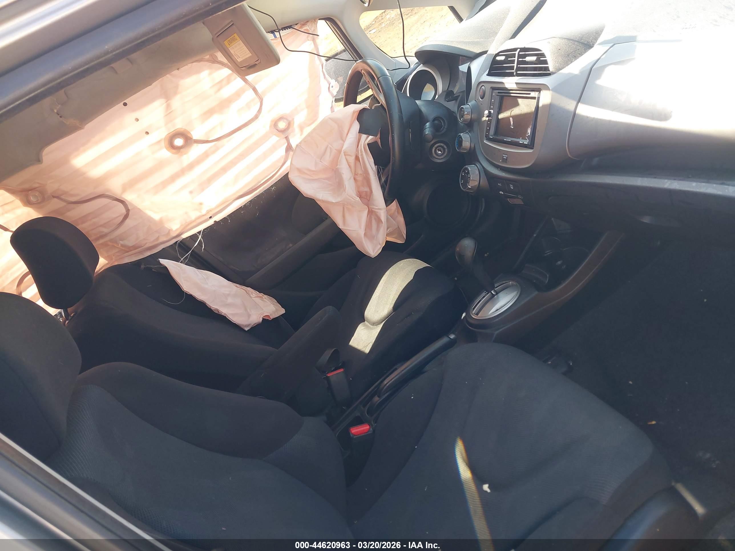 HONDA FIT image 5