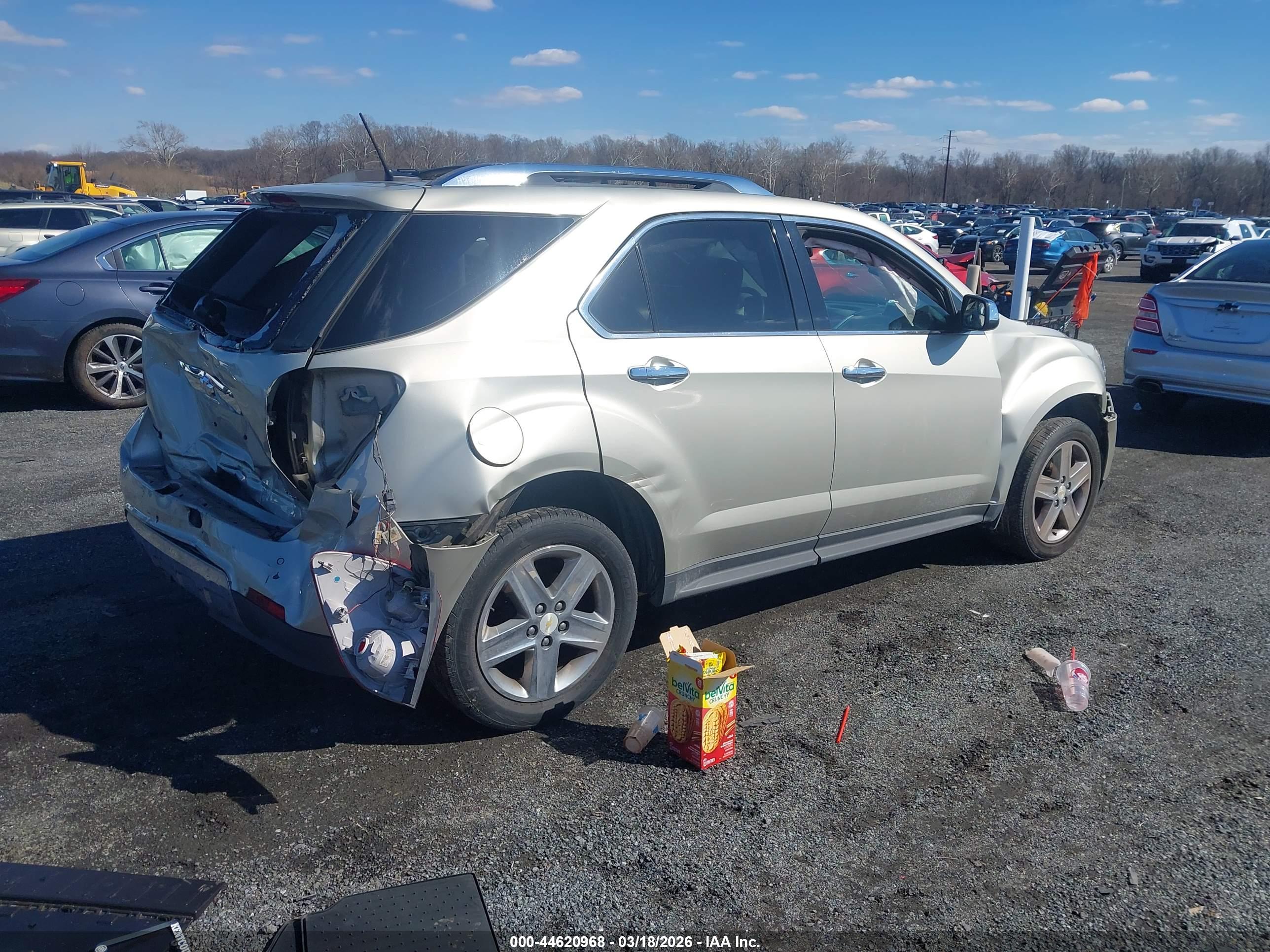 CHEVROLET EQUINOX image 4