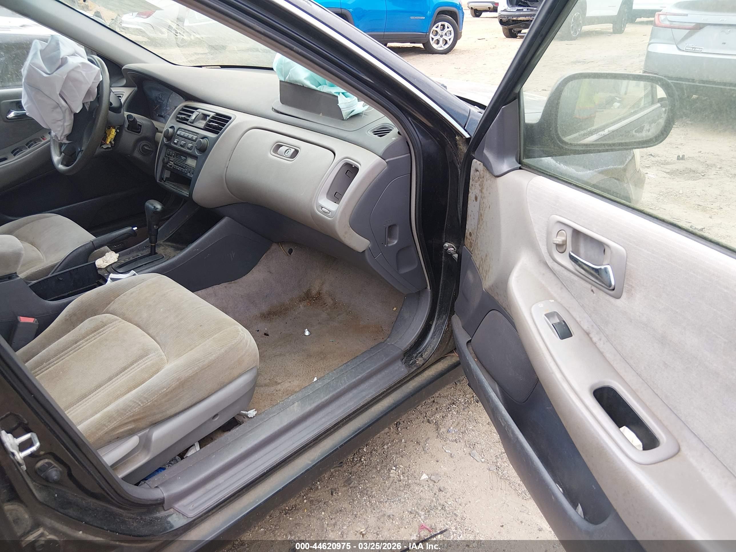 HONDA ACCORD image 5