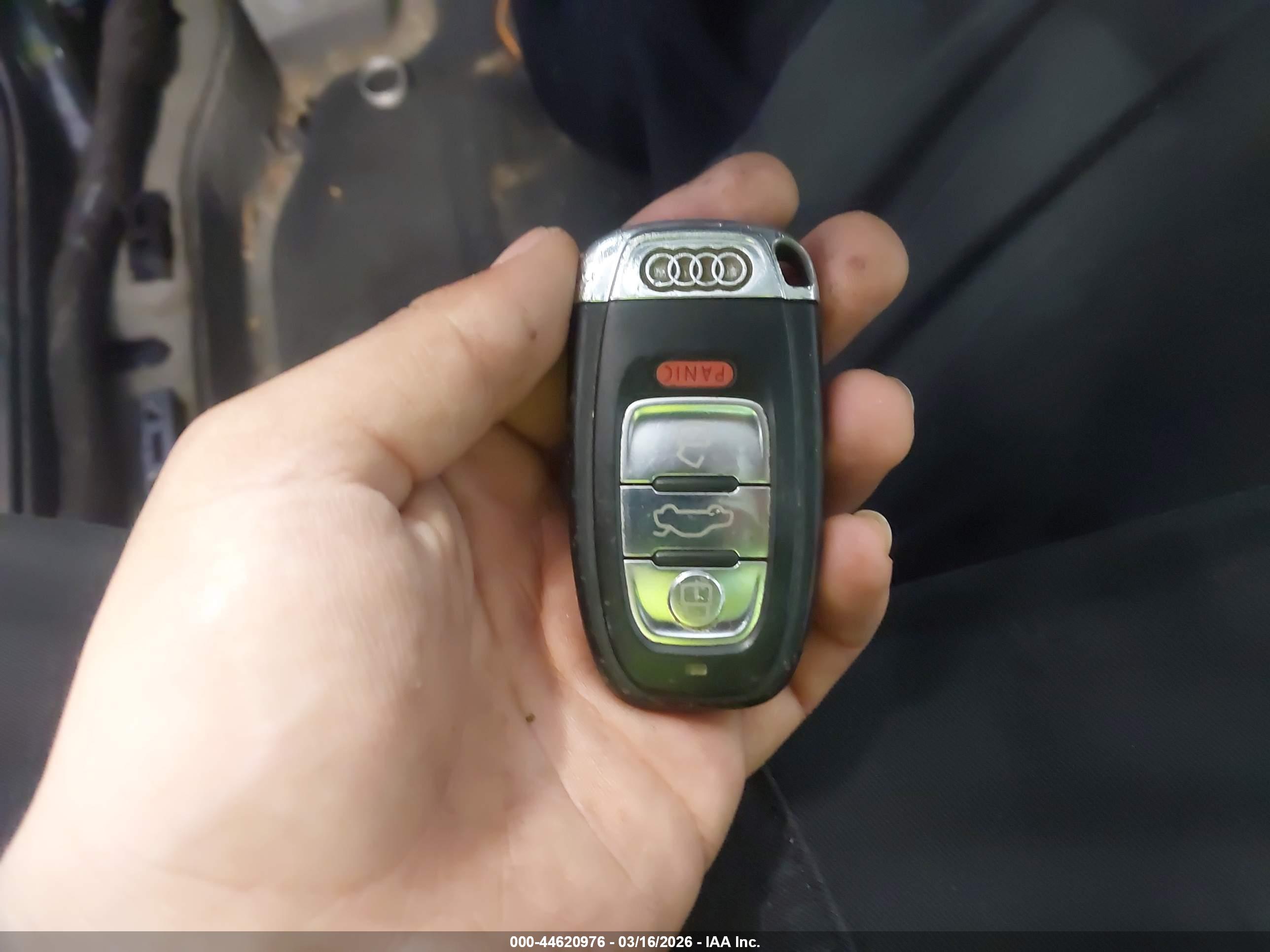 AUDI A4 image 11