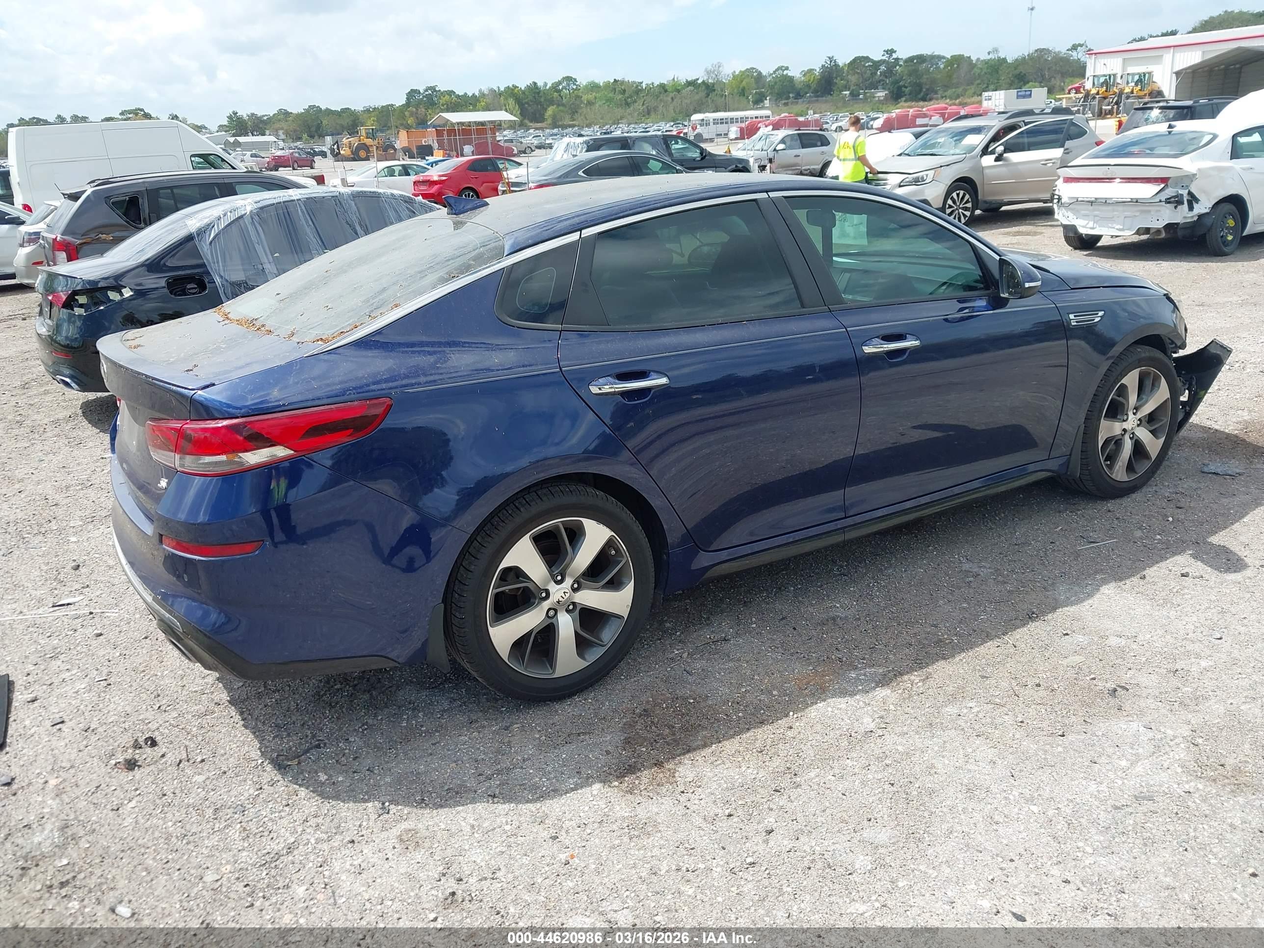 KIA OPTIMA image 4