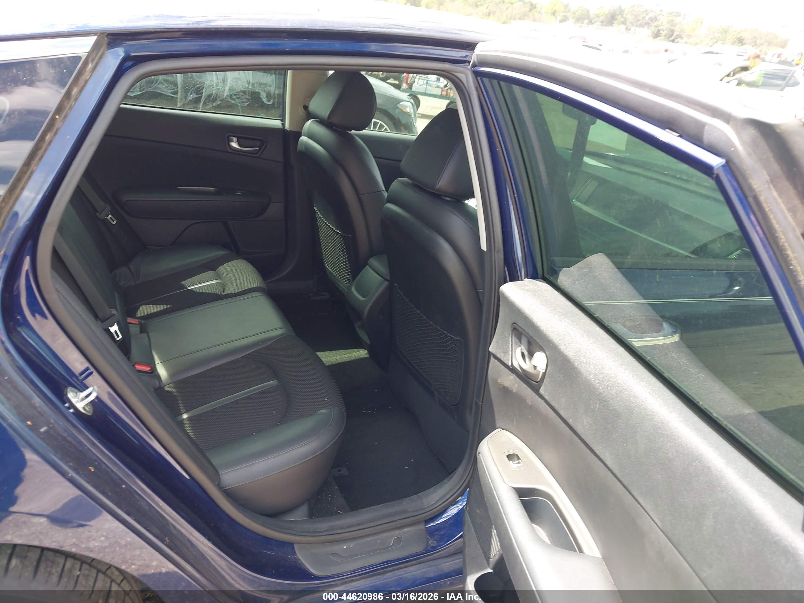 KIA OPTIMA image 8