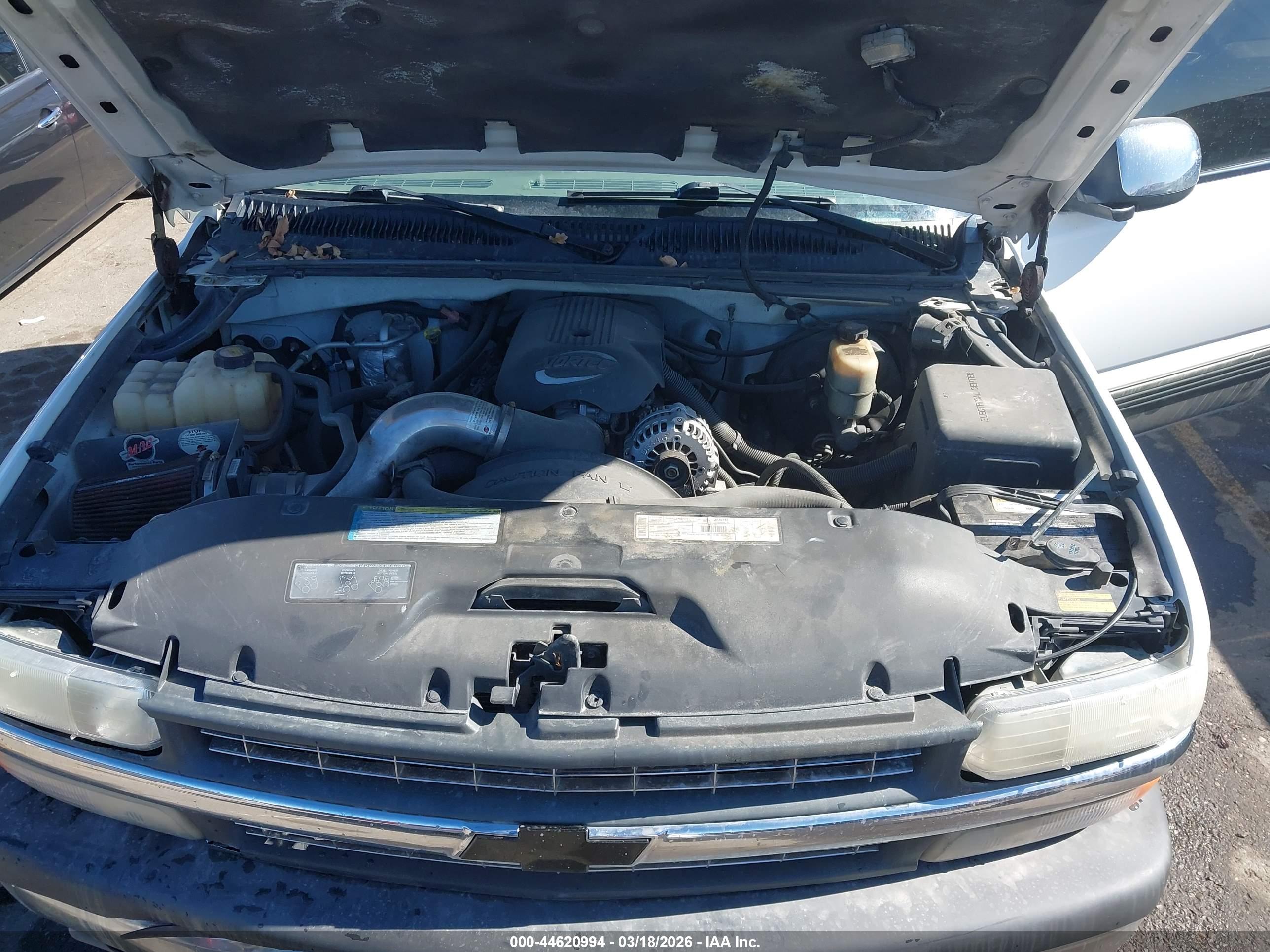 CHEVROLET SILVERADO image 10