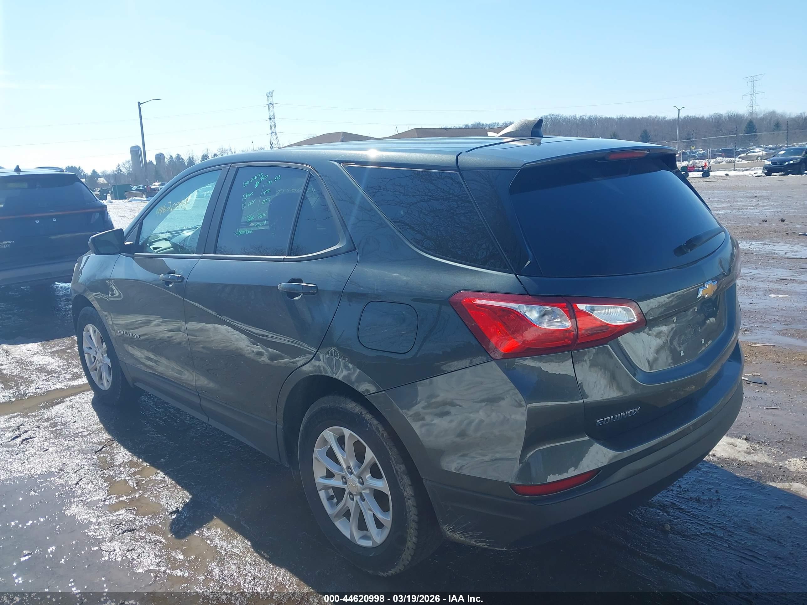 CHEVROLET EQUINOX image 3