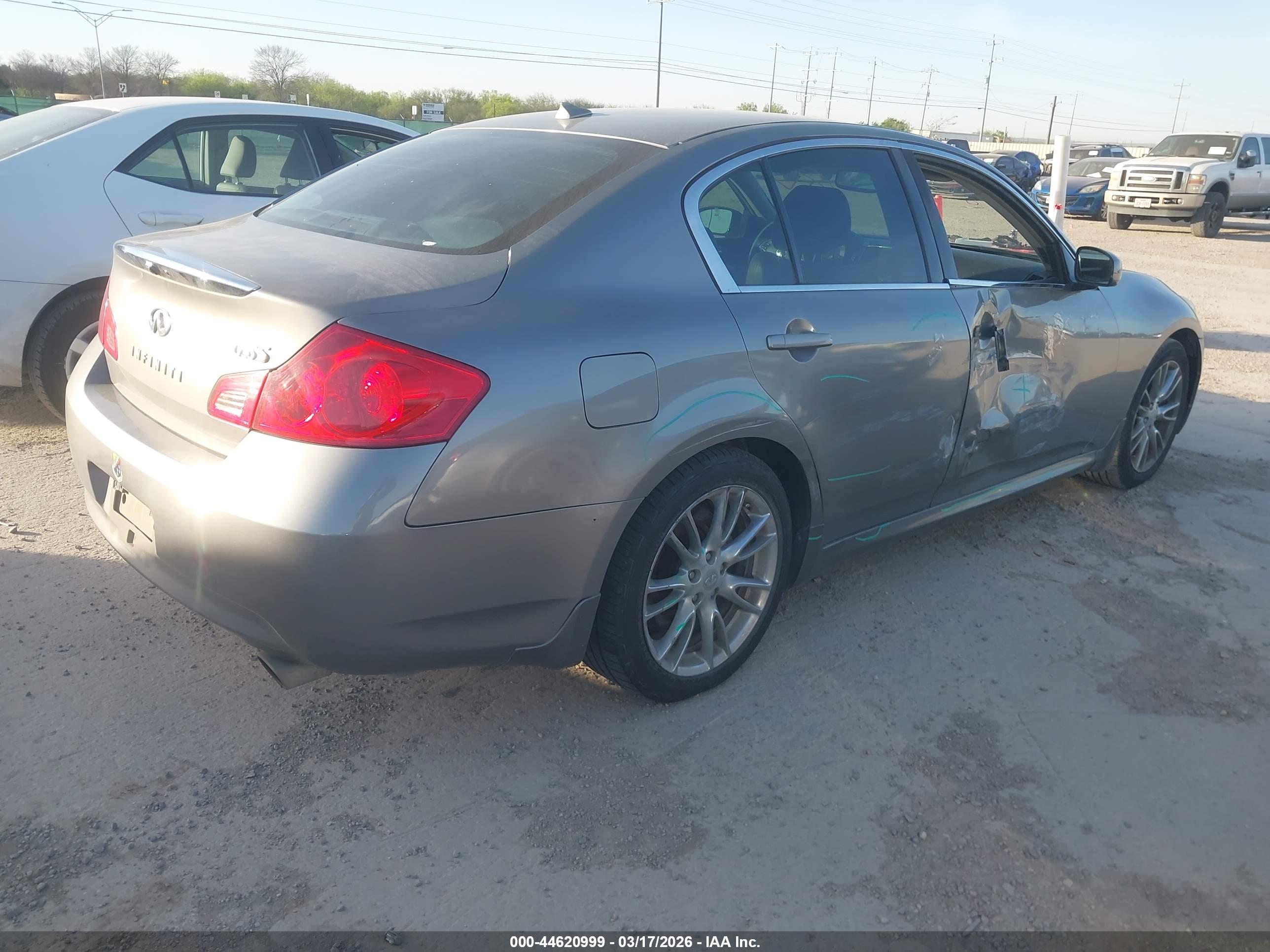 INFINITI G35 image 4