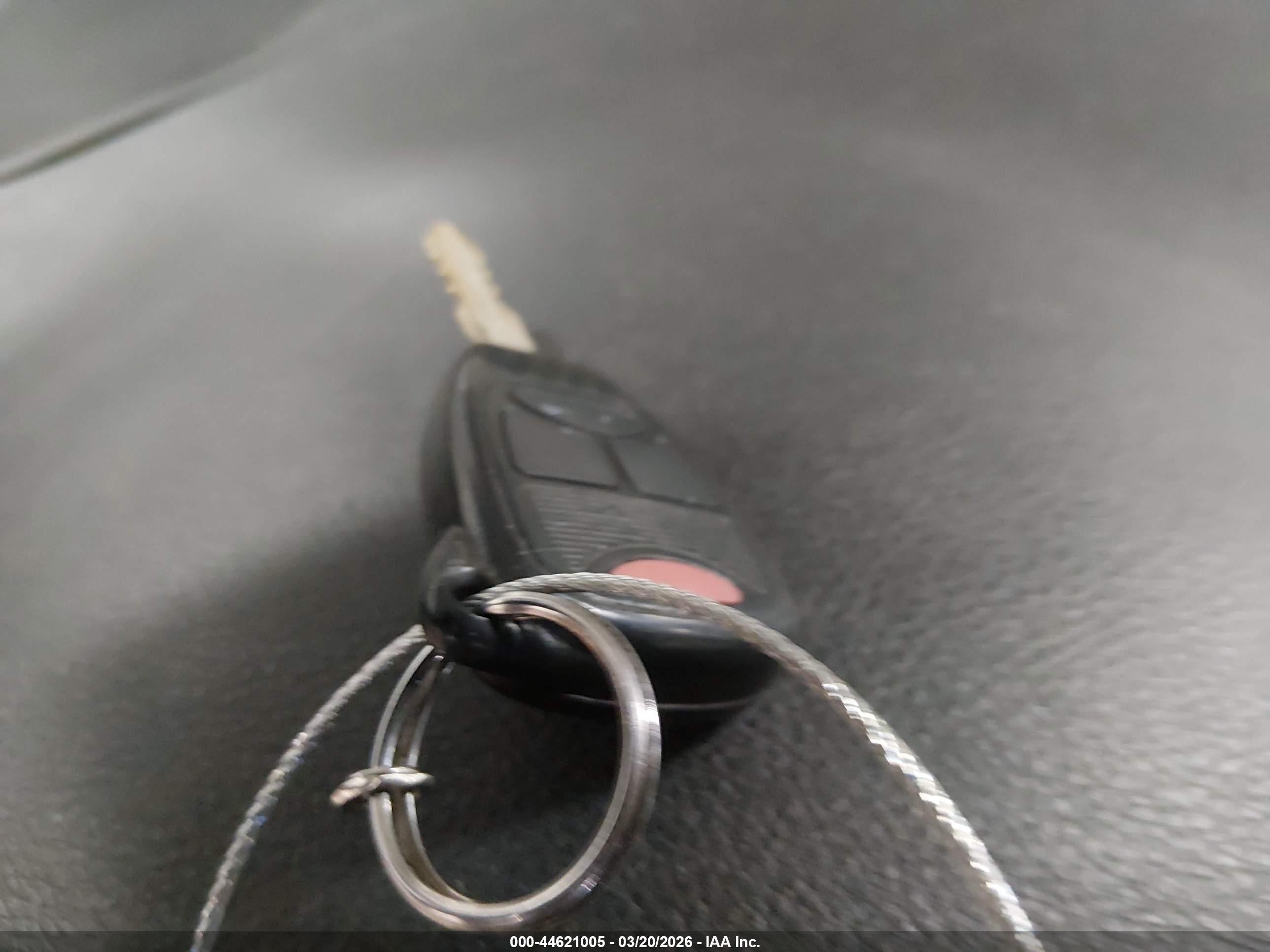 CHRYSLER 200 image 11