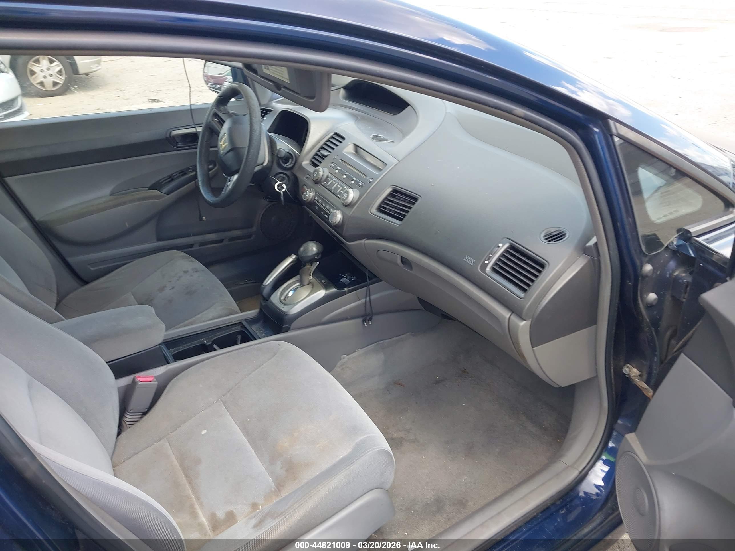 HONDA CIVIC image 5