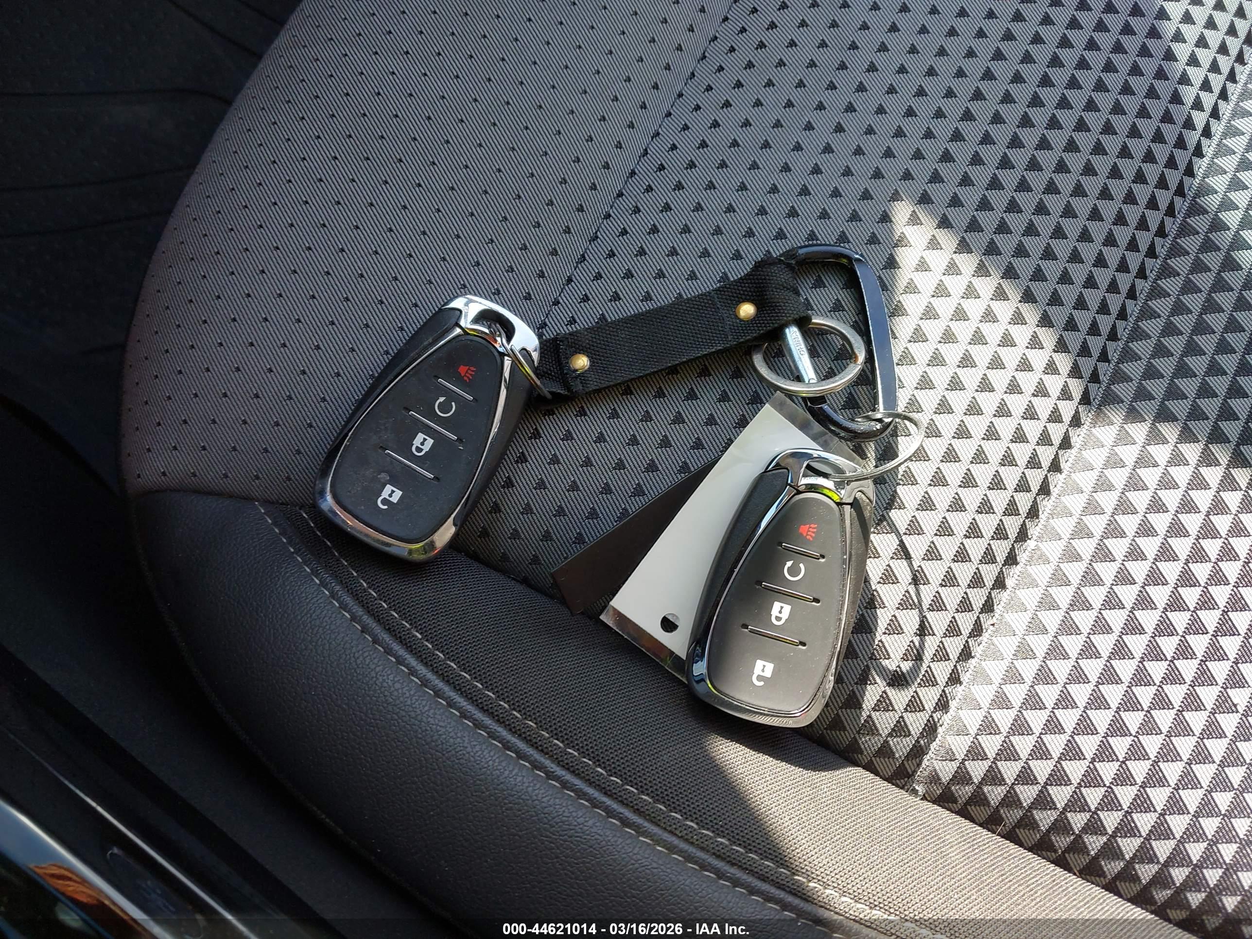 CHEVROLET TRAX image 11