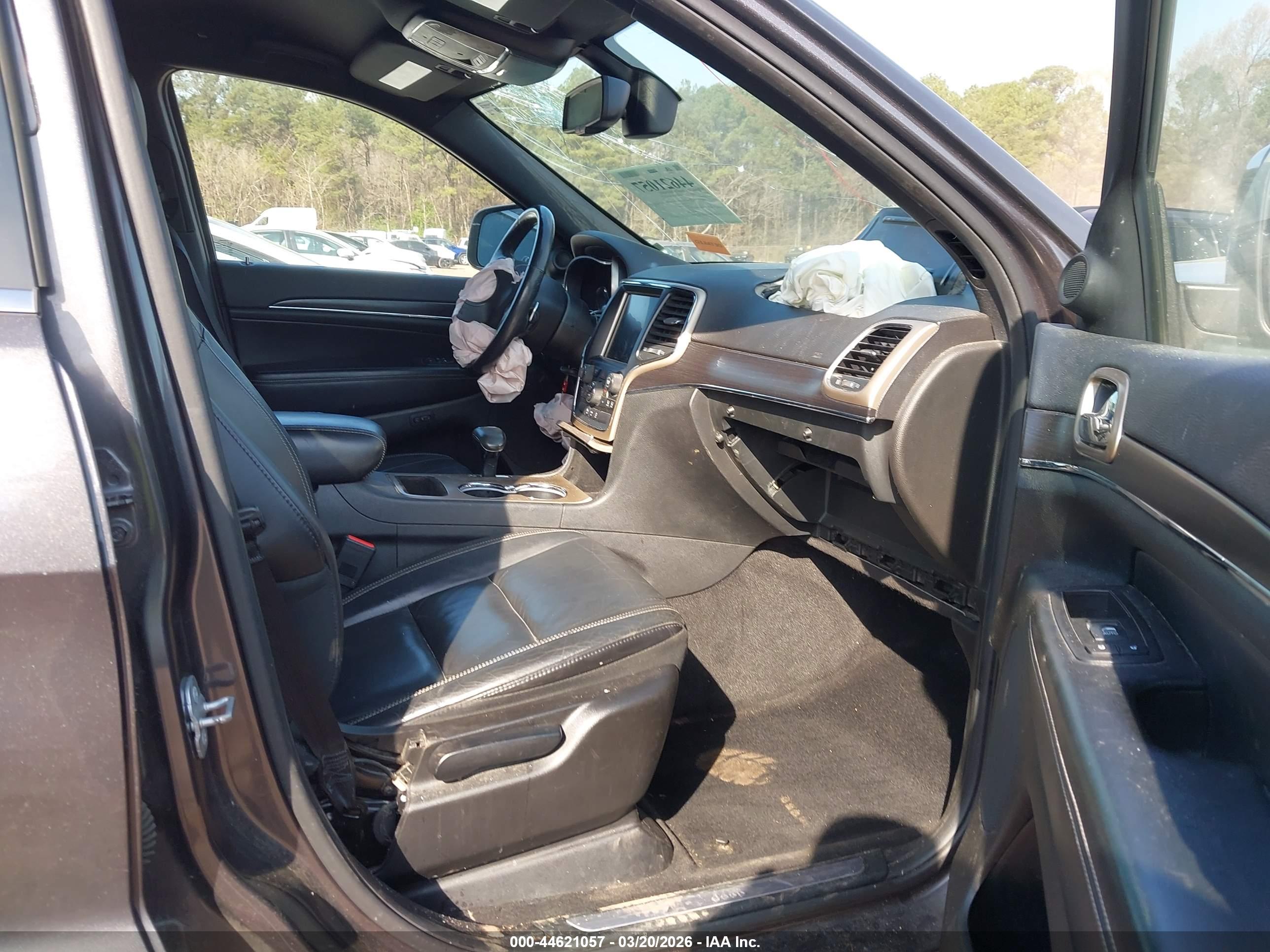 JEEP GRAND image 5