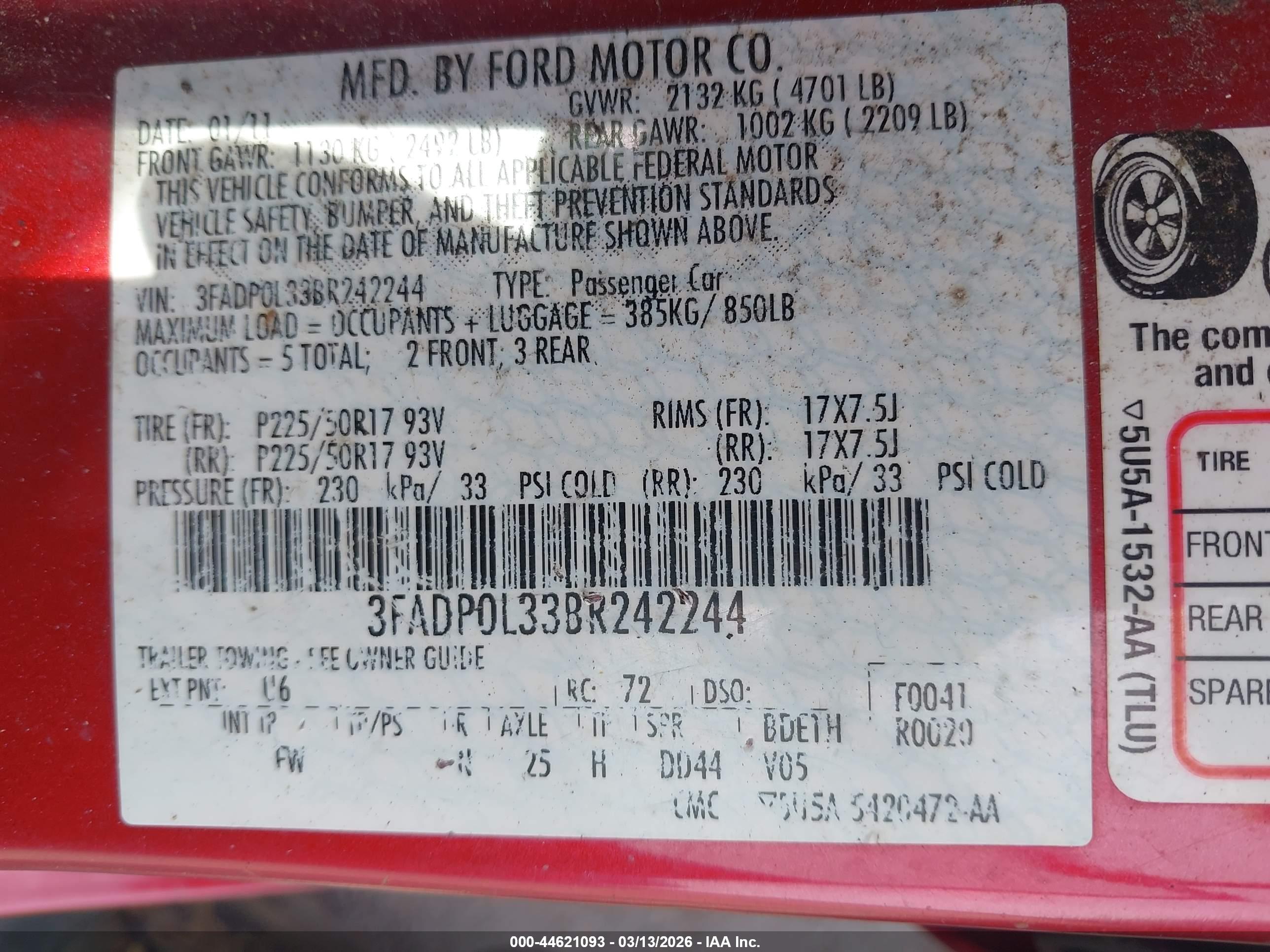 FORD FUSION image 9
