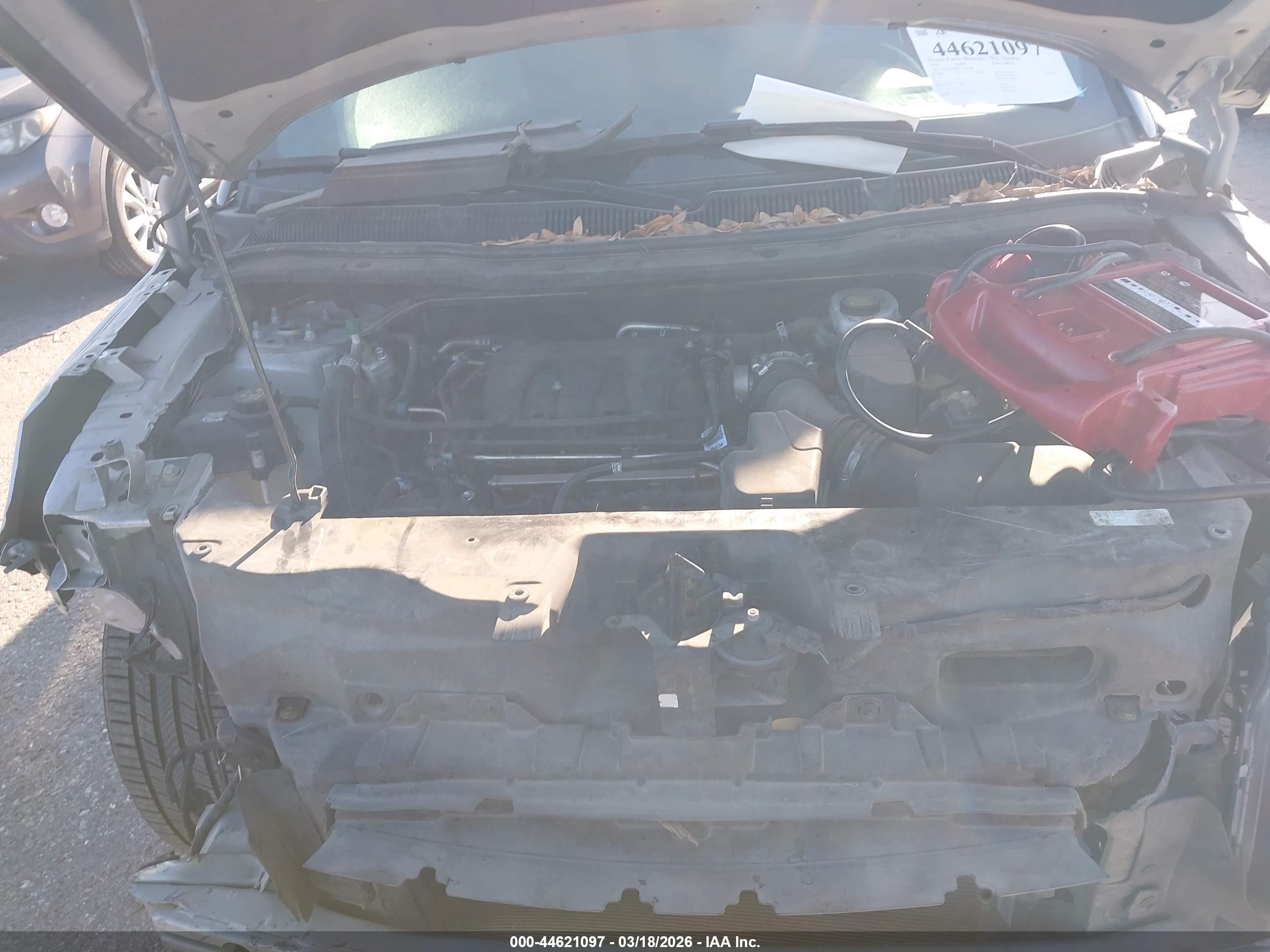 FORD EXPLORER image 10