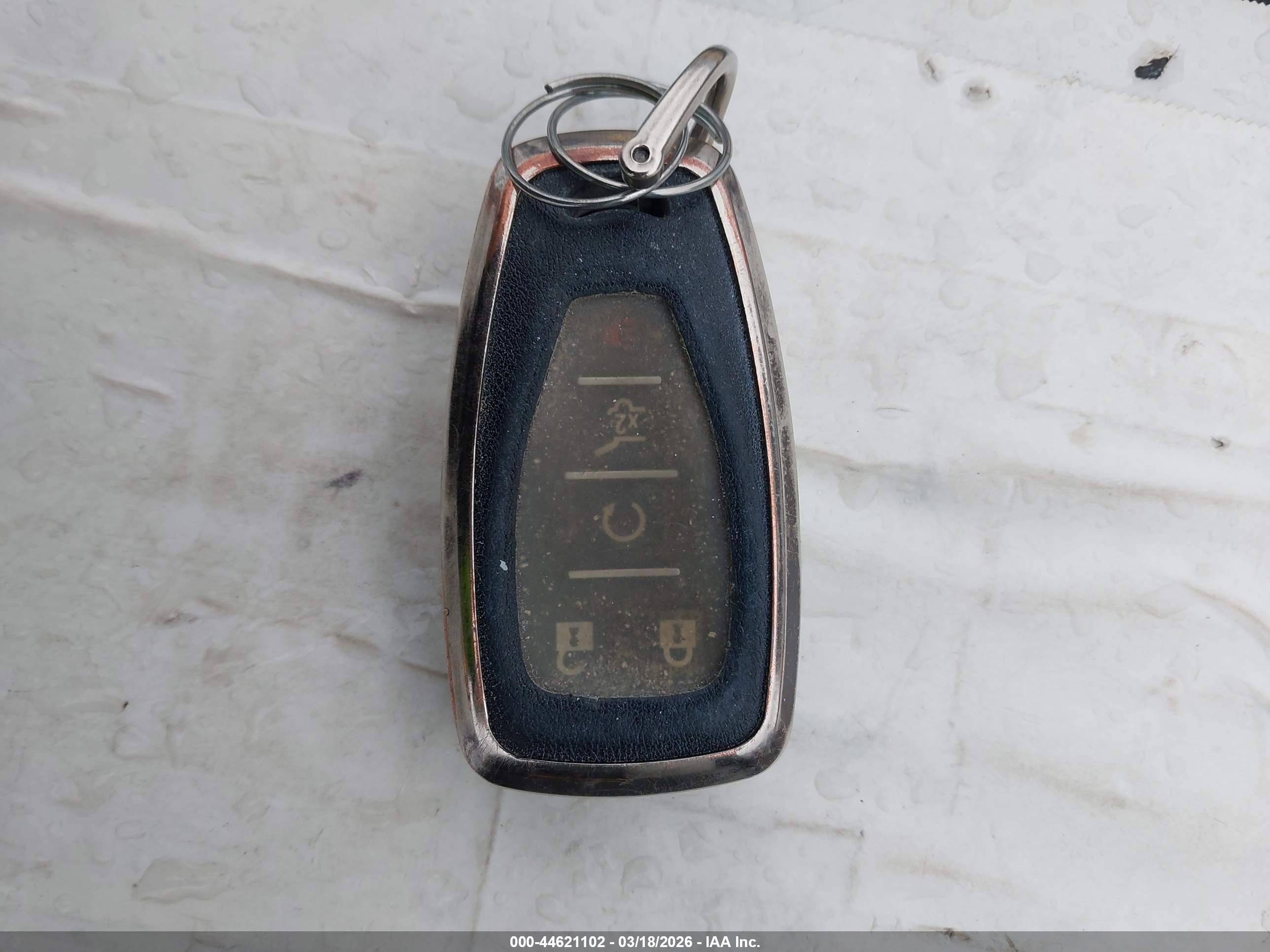 CHEVROLET EQUINOX image 11