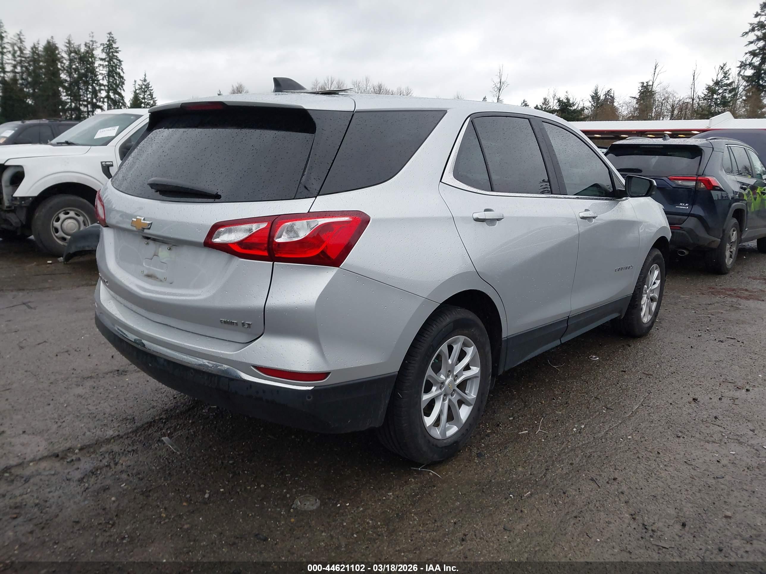 CHEVROLET EQUINOX image 4
