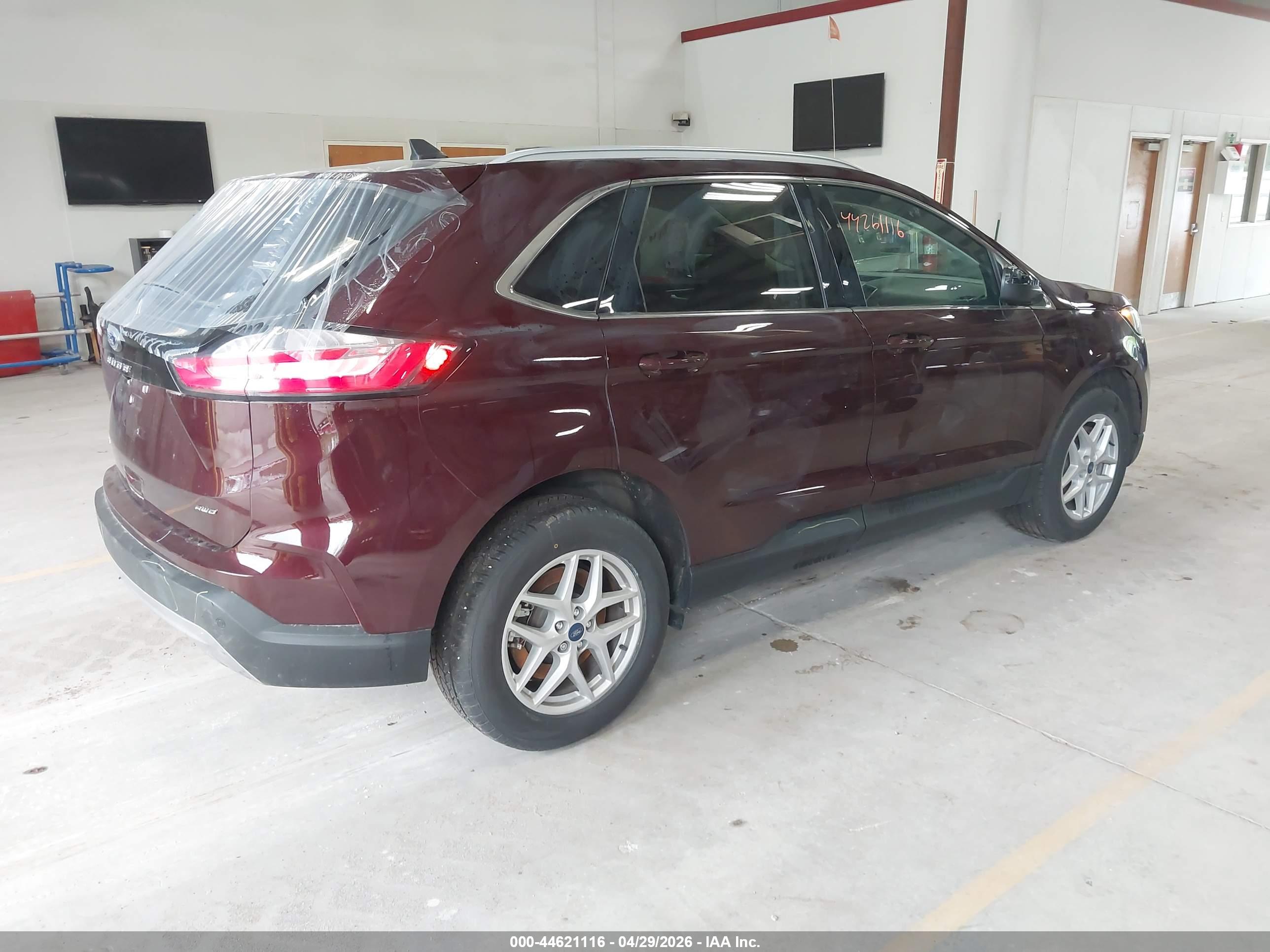 FORD EDGE image 4