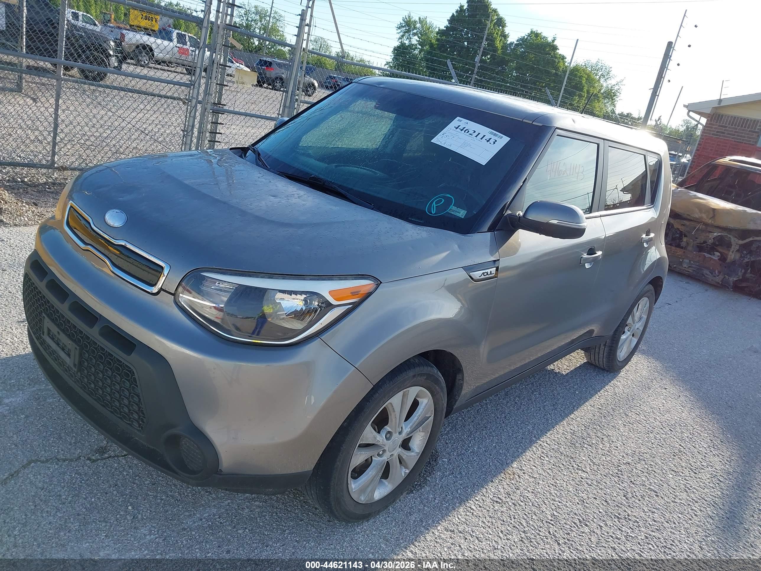 KIA SOUL image 2