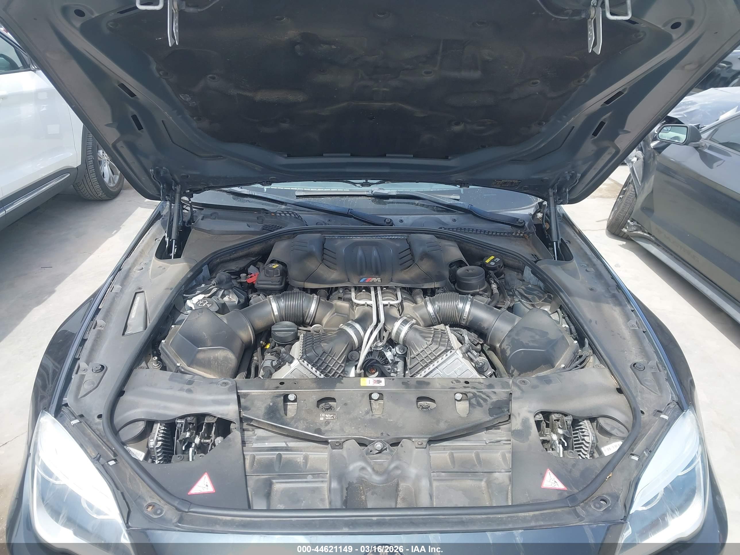 BMW M6 image 10